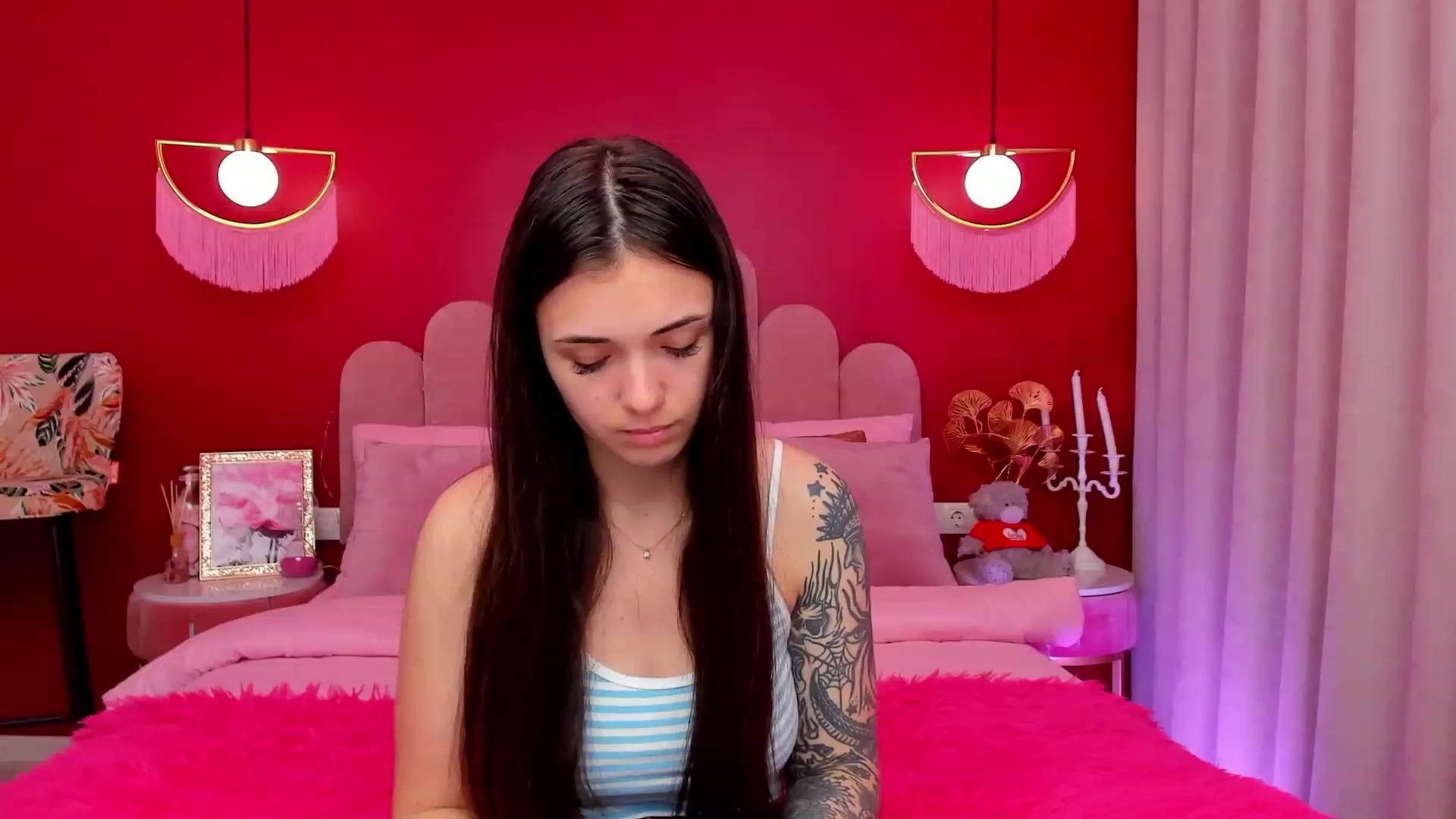 Gallery image thumbnail from AmeliaMFC's myfreecams stream on, 03/07/2023, 15:04 image 13 of 20