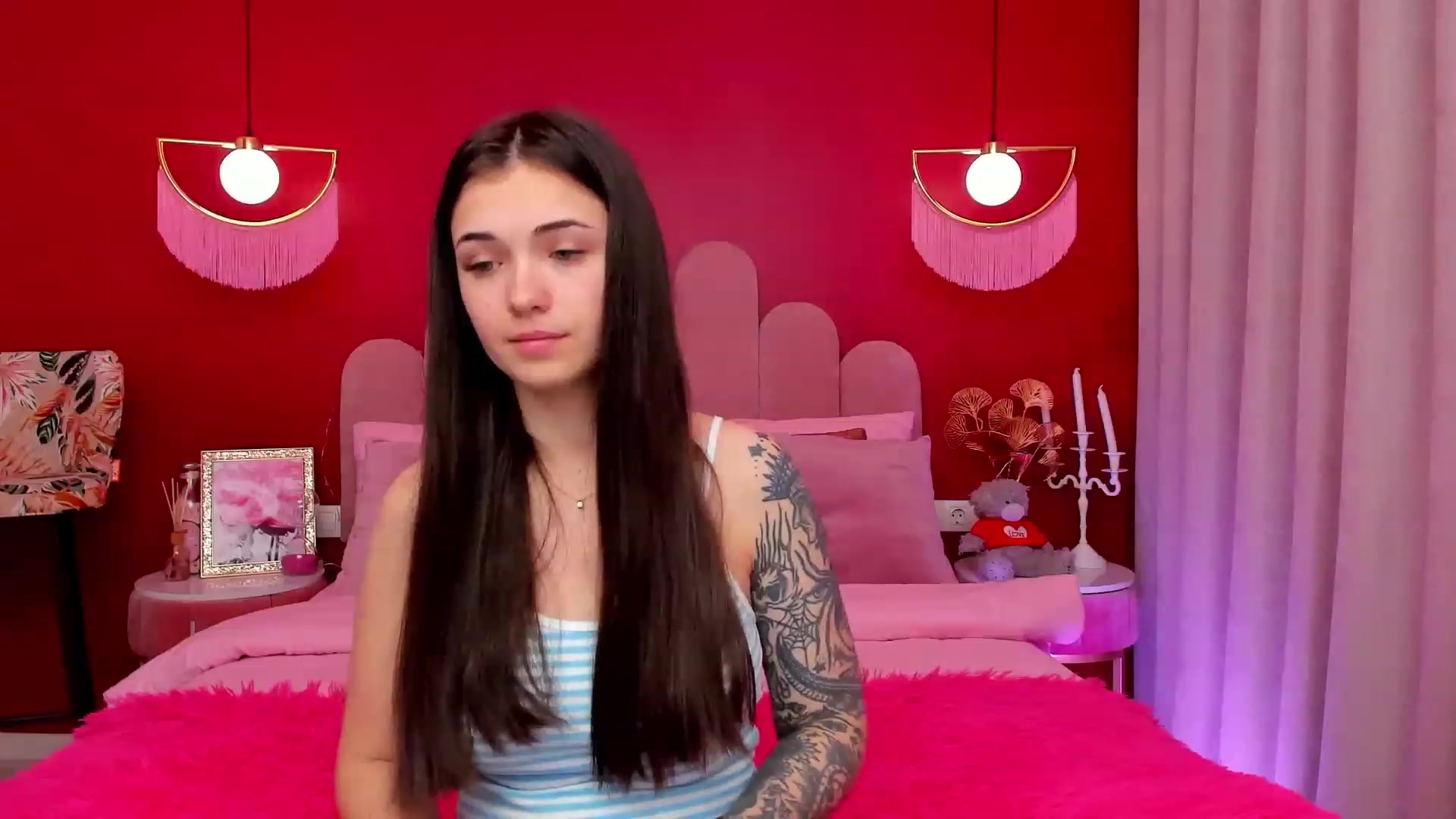 Gallery image thumbnail from AmeliaMFC's myfreecams stream on, 03/07/2023, 15:04 image 17 of 20