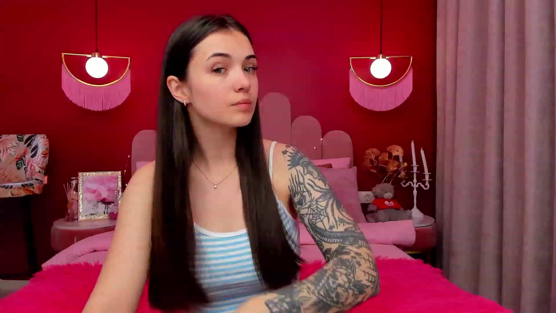 Gallery image thumbnail from AmeliaMFC's myfreecams stream on, 03/07/2023, 16:40 image 6 of 20