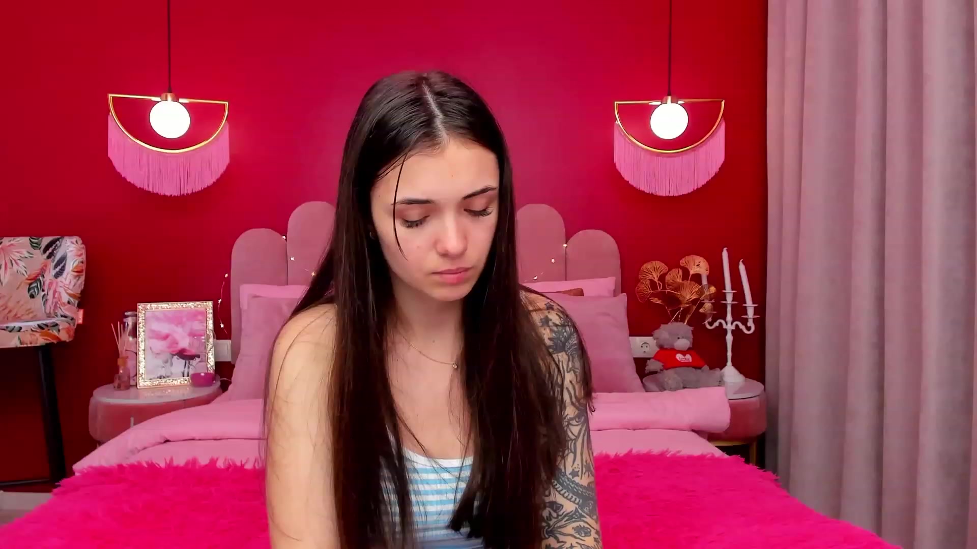 Gallery image thumbnail from AmeliaMFC's myfreecams stream on, 03/07/2023, 16:40 image 12 of 20