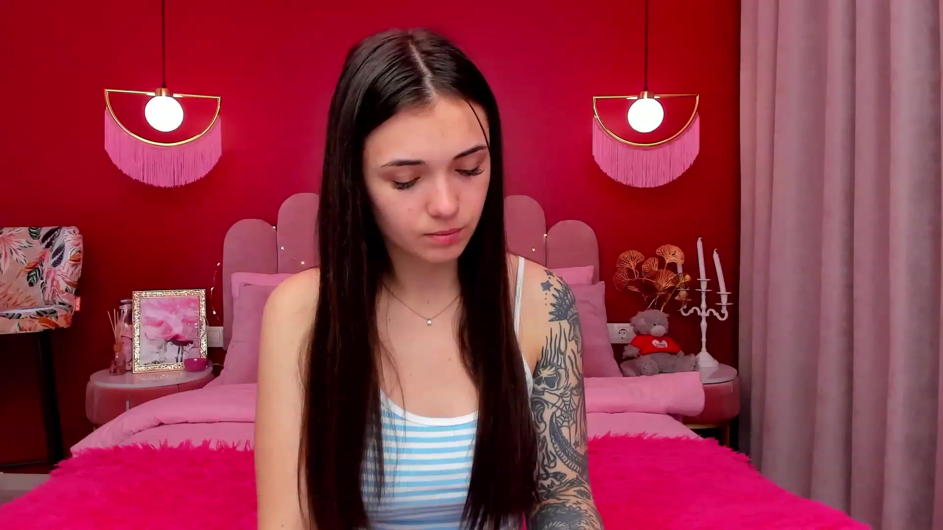 Gallery image thumbnail from AmeliaMFC's myfreecams stream on, 03/07/2023, 16:40 image 4 of 20