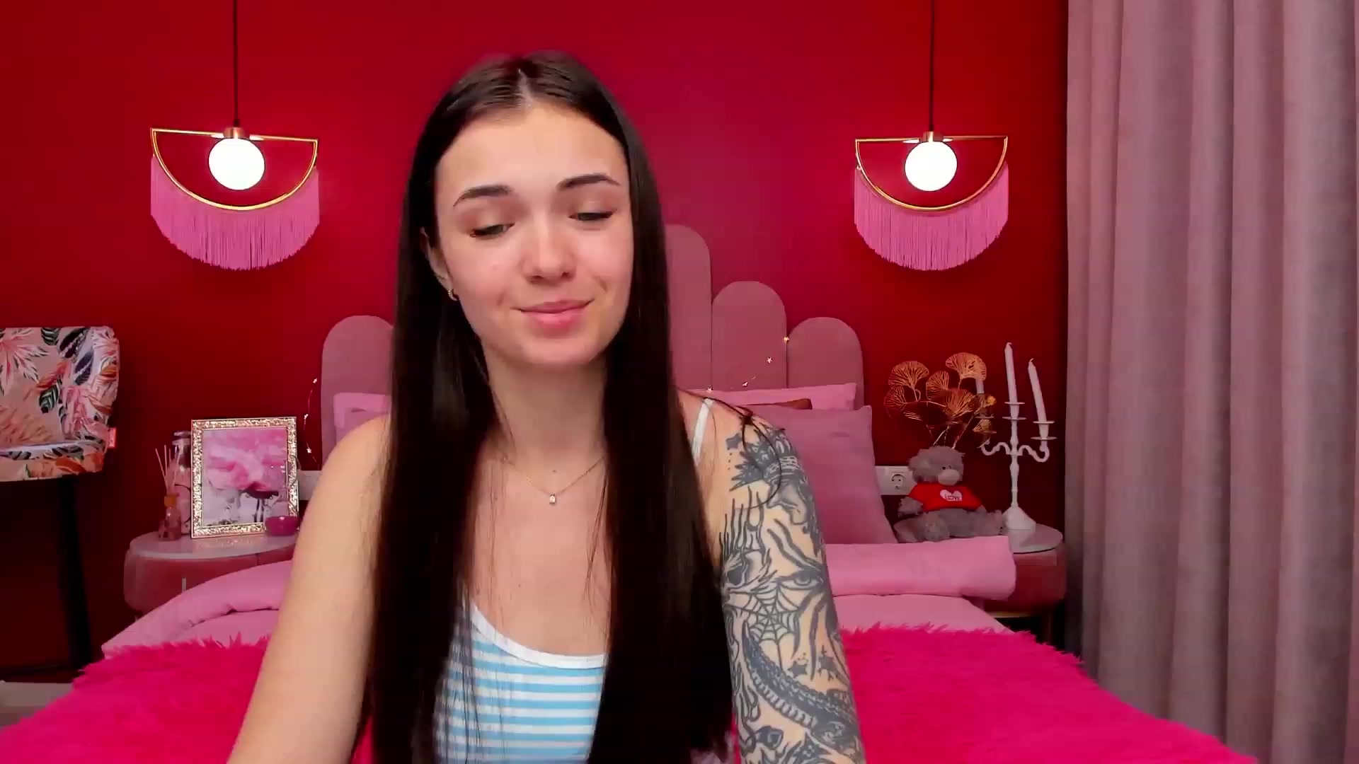 Gallery image thumbnail from AmeliaMFC's myfreecams stream on, 03/07/2023, 16:40 image 18 of 20
