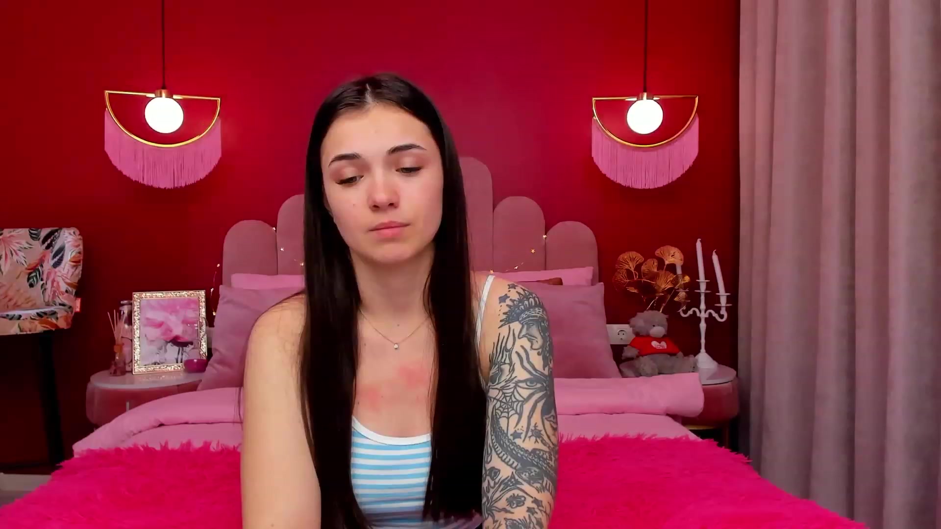Gallery image thumbnail from AmeliaMFC's myfreecams stream on, 03/07/2023, 19:31 image 12 of 20