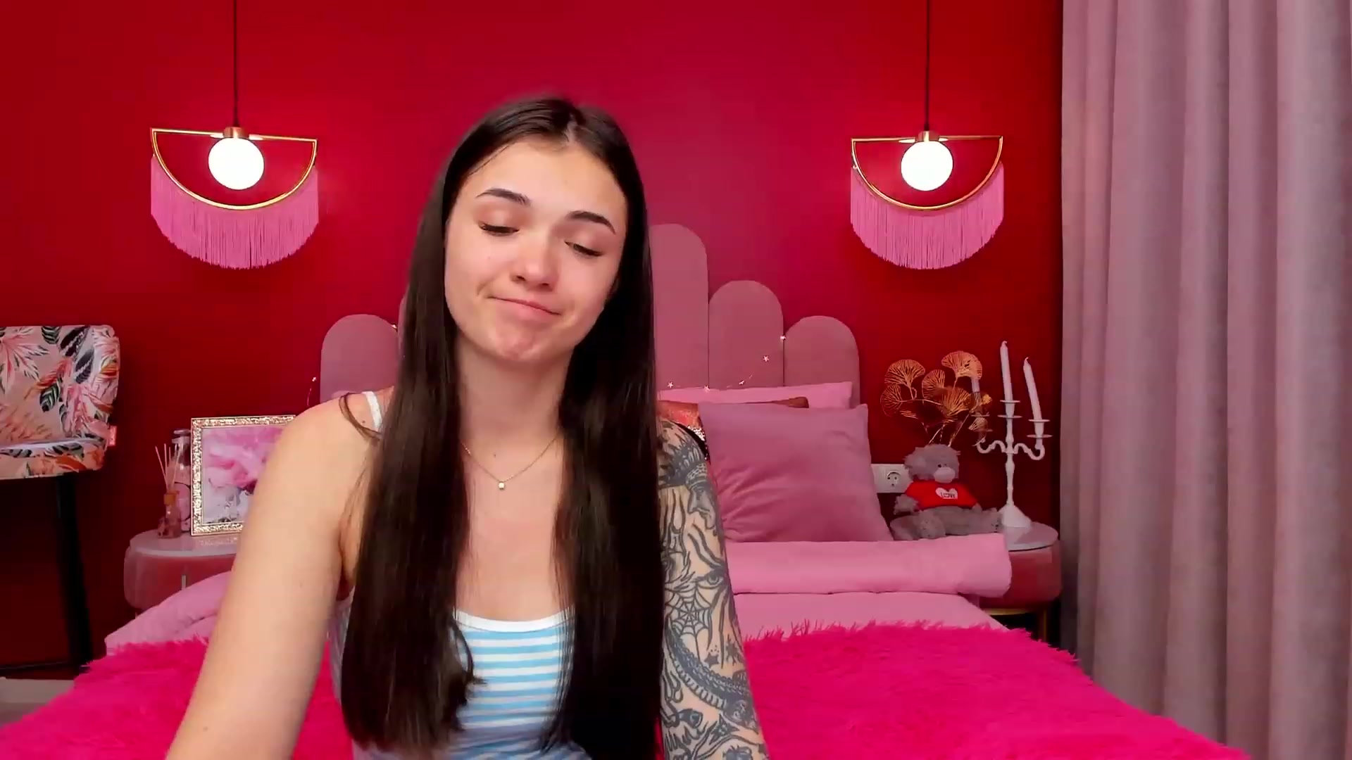 Gallery image thumbnail from AmeliaMFC's myfreecams stream on, 03/07/2023, 19:31 image 20 of 20