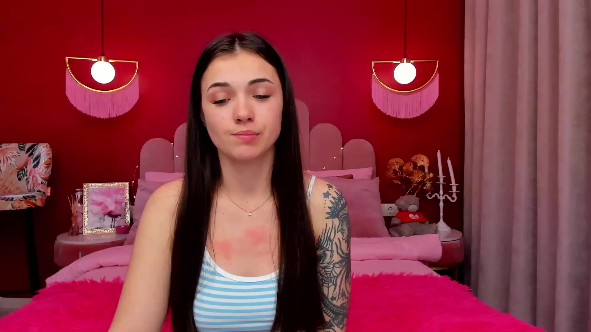Gallery image thumbnail from AmeliaMFC's myfreecams stream on, 03/07/2023, 19:31 image 9 of 20