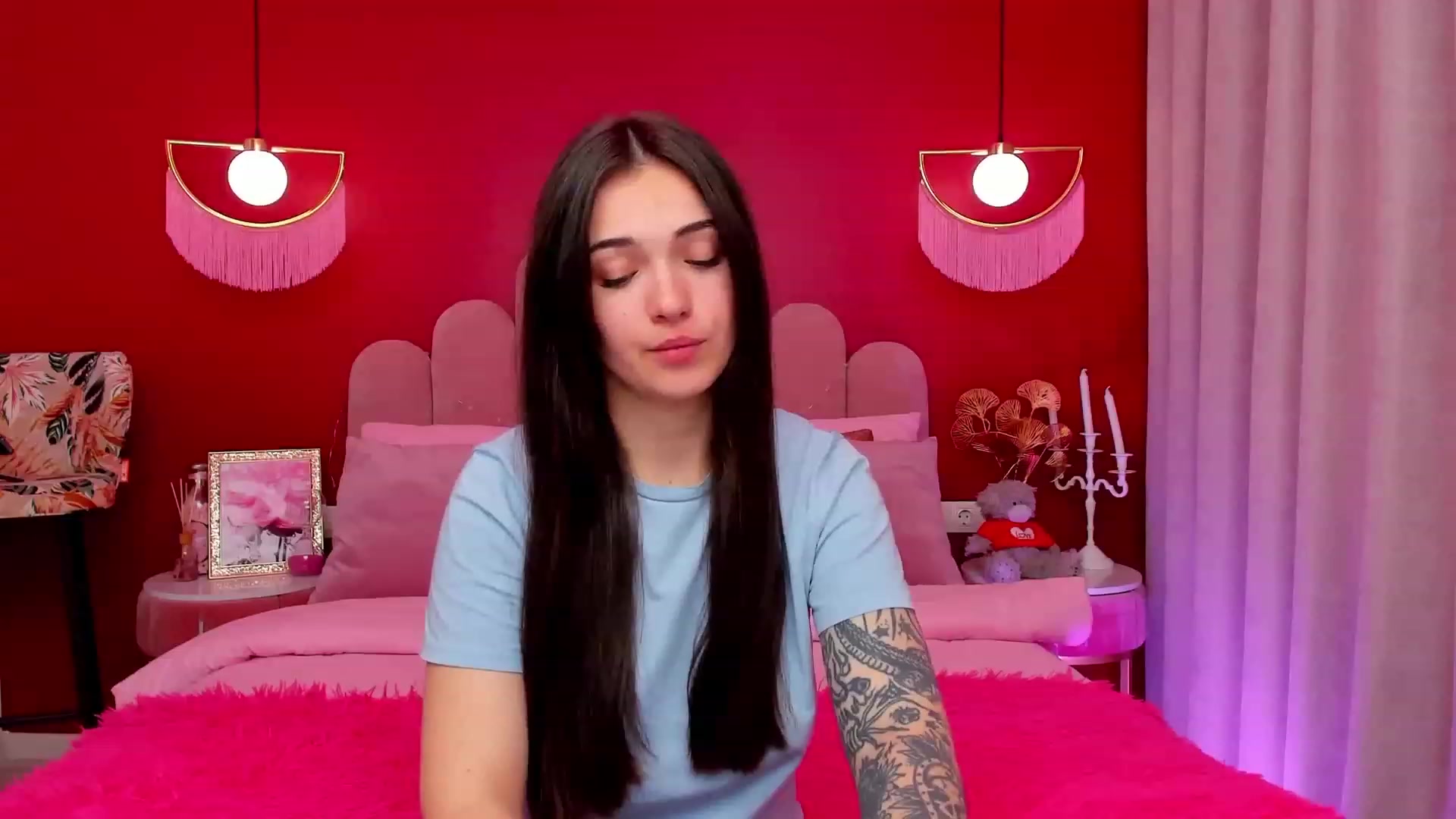 Gallery image thumbnail from AmeliaMFC's myfreecams stream on, 03/08/2023, 14:42 image 6 of 20