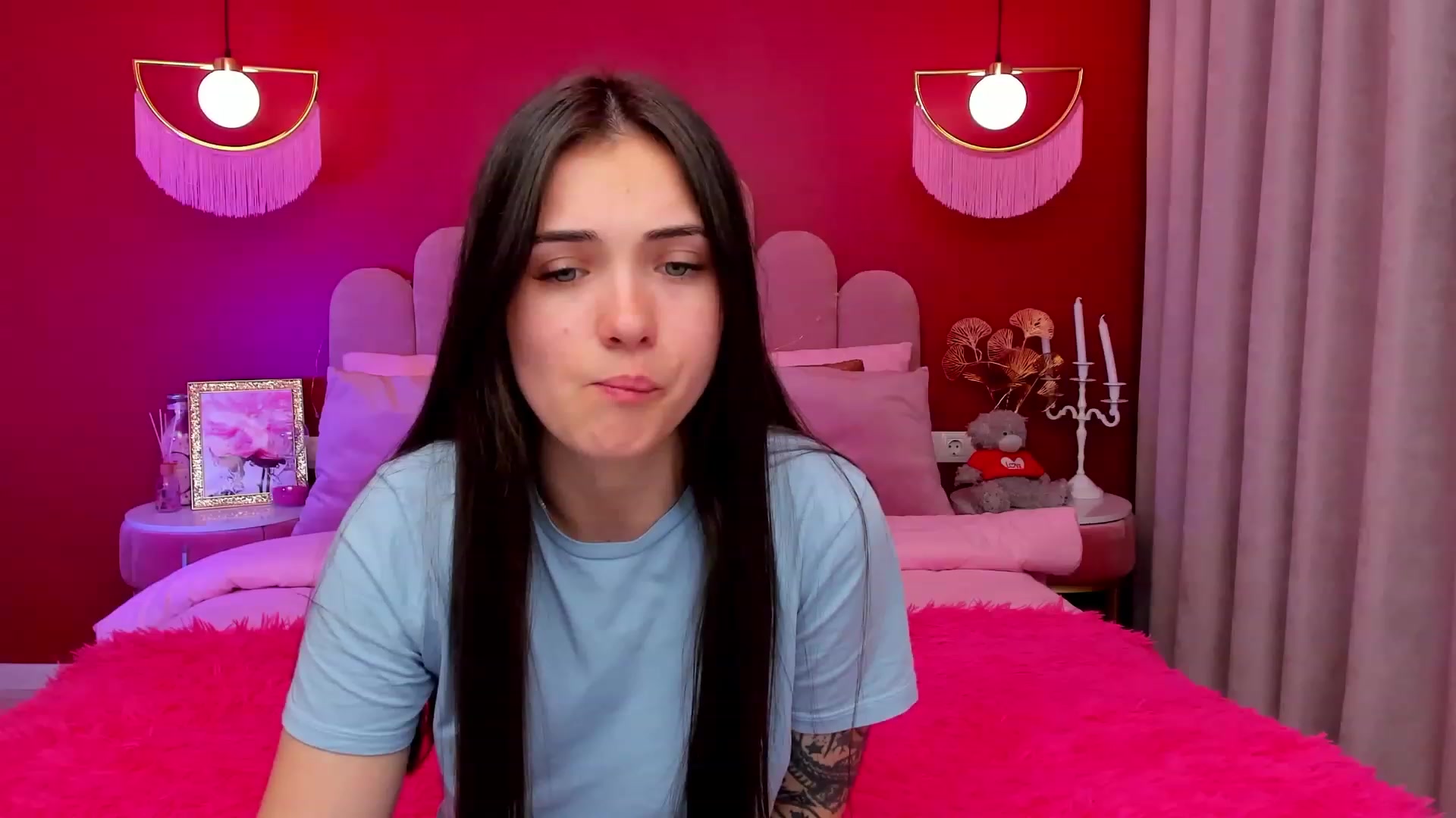 Gallery image thumbnail from AmeliaMFC's myfreecams stream on, 03/08/2023, 18:53 image 12 of 20