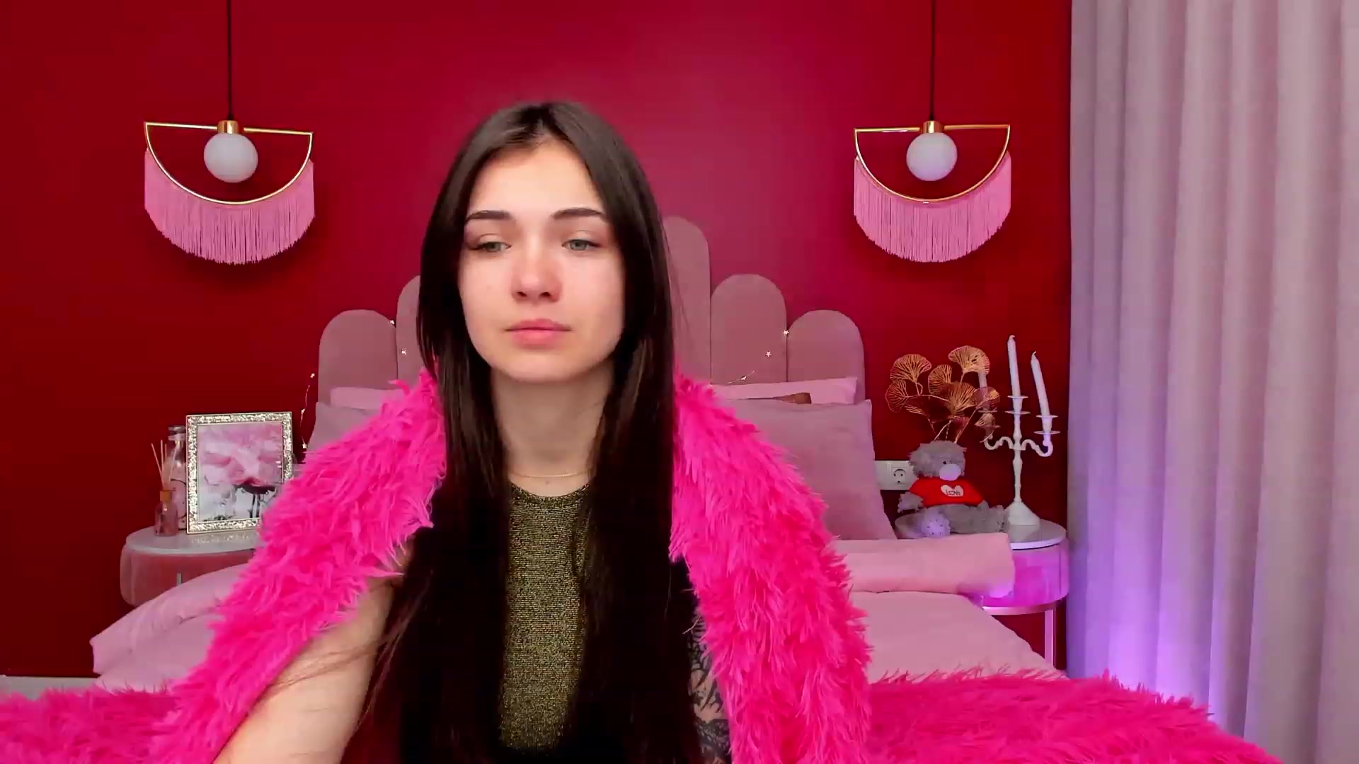 Gallery image thumbnail from AmeliaMFC's myfreecams stream on, 03/09/2023, 07:12 image 5 of 20