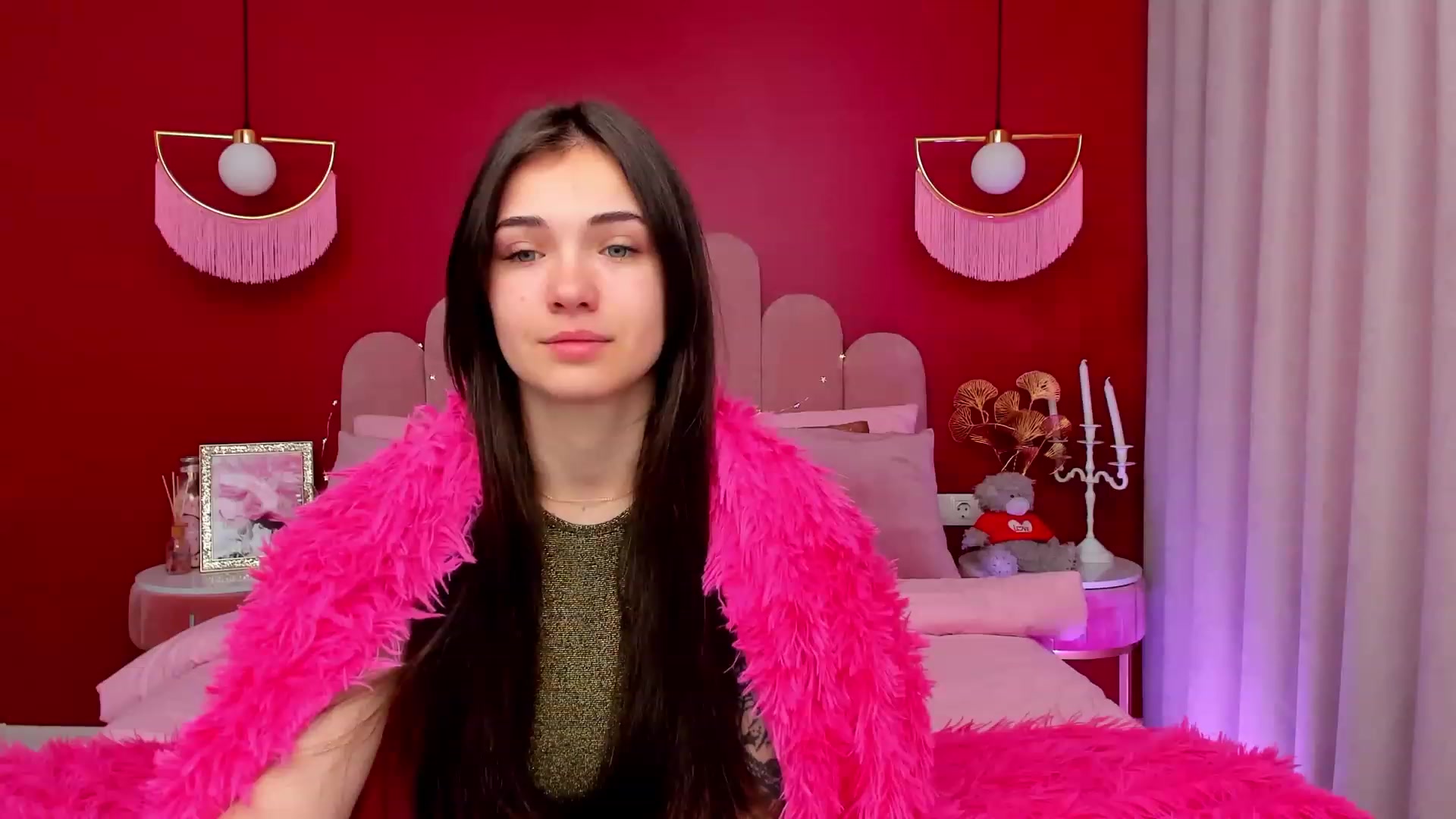Gallery image thumbnail from AmeliaMFC's myfreecams stream on, 03/09/2023, 07:12 image 4 of 20