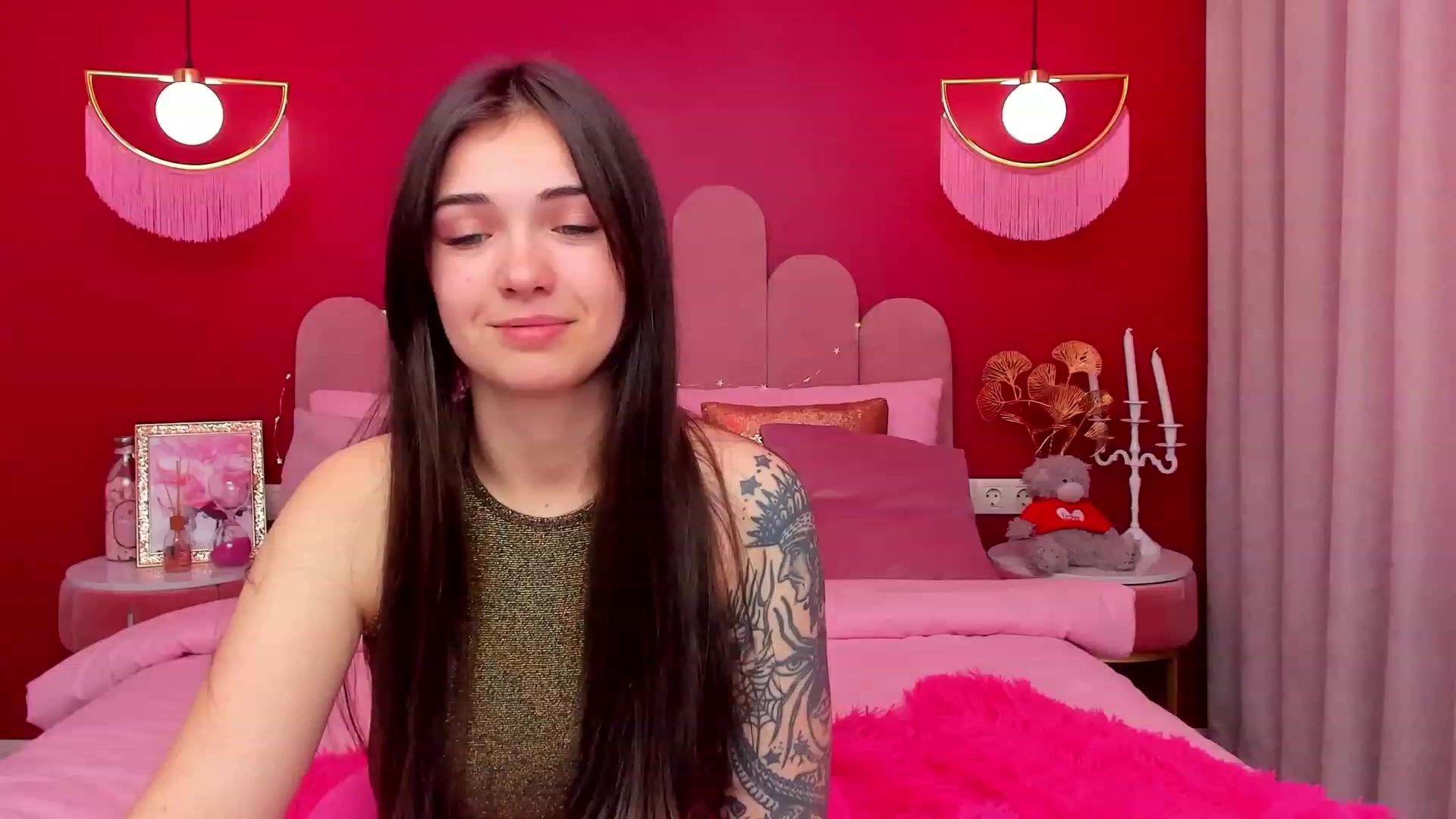 Gallery image thumbnail from AmeliaMFC's myfreecams stream on, 03/09/2023, 11:03 image 19 of 20
