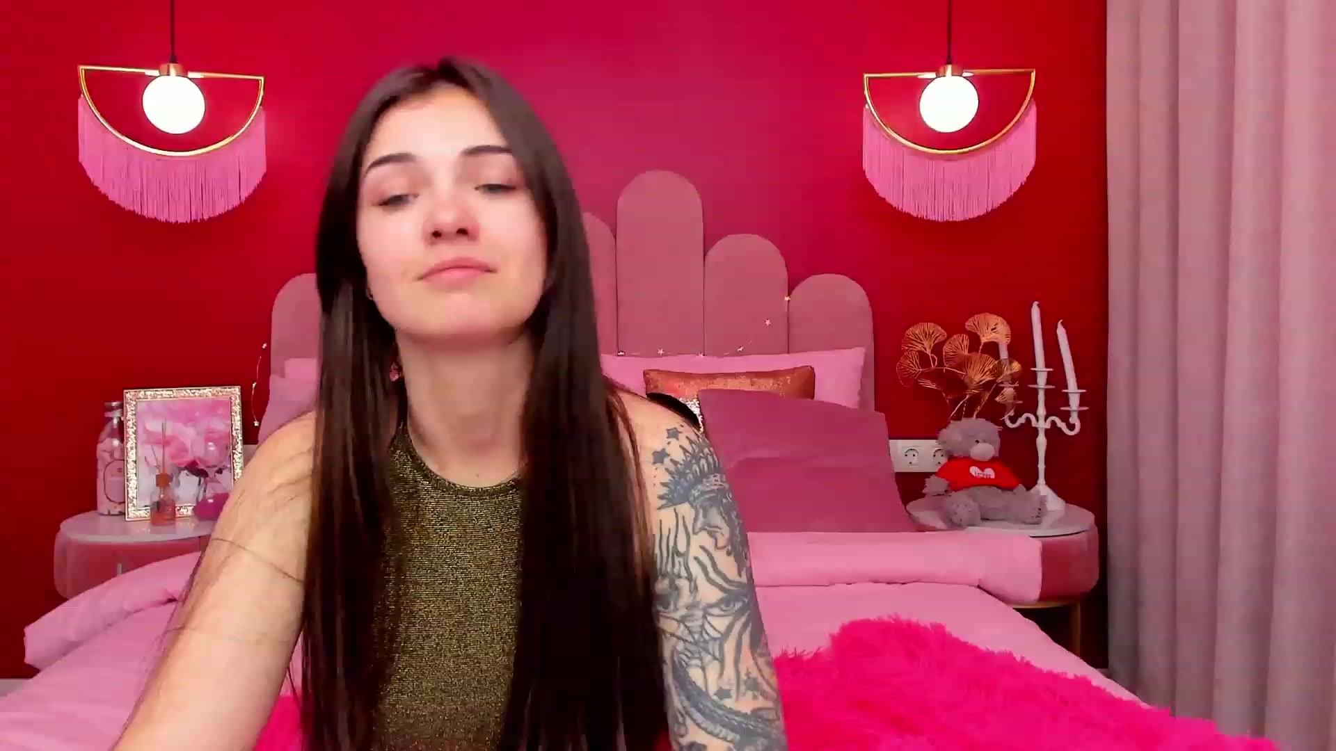 Gallery image thumbnail from AmeliaMFC's myfreecams stream on, 03/09/2023, 11:03 image 3 of 20