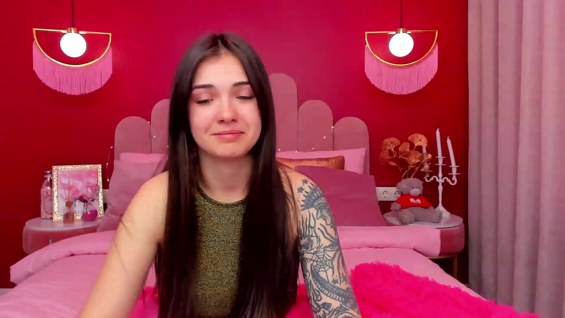 Gallery image thumbnail from AmeliaMFC's myfreecams stream on, 03/09/2023, 11:03 image 18 of 20