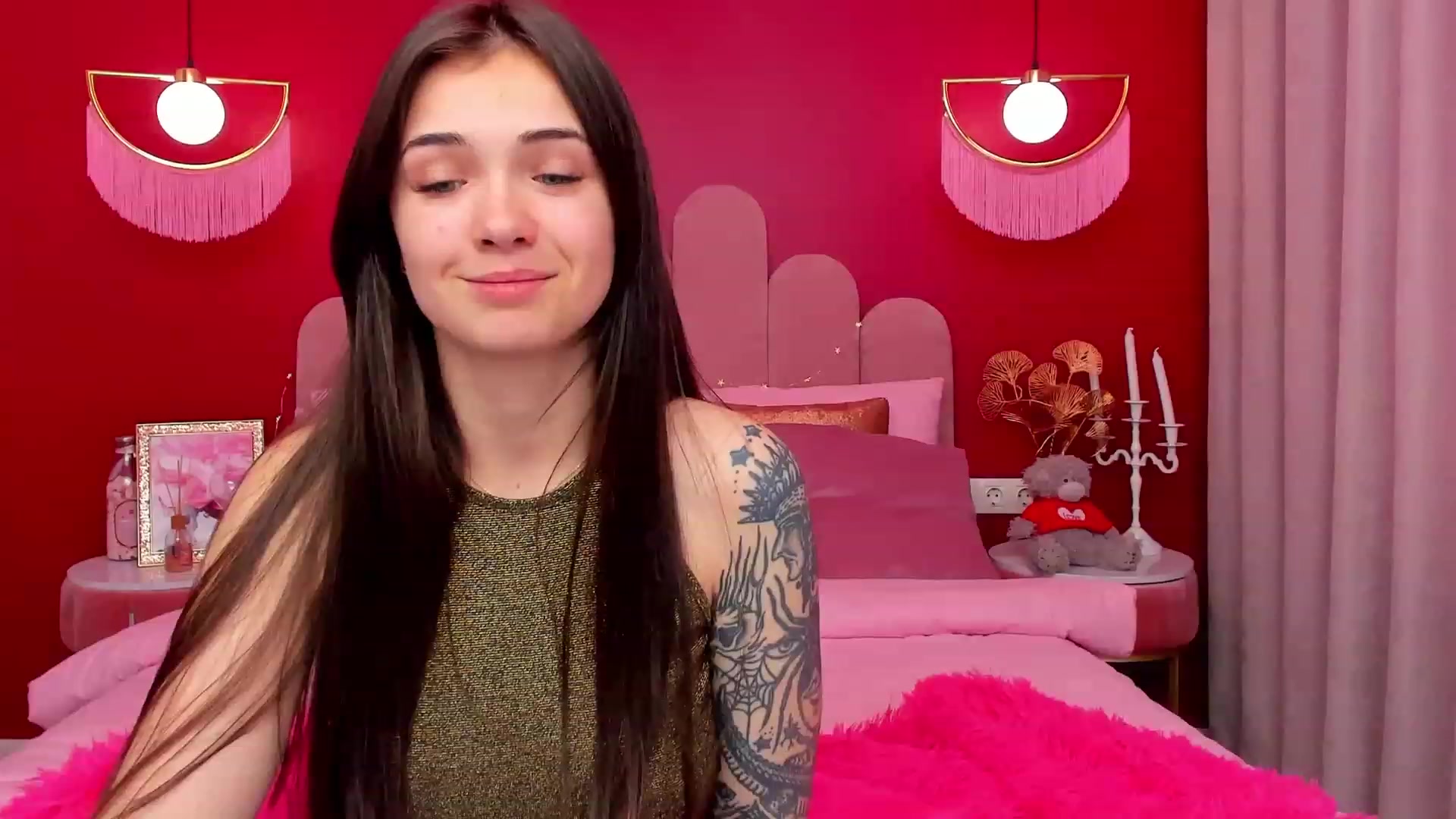 Gallery image thumbnail from AmeliaMFC's myfreecams stream on, 03/09/2023, 13:02 image 18 of 20