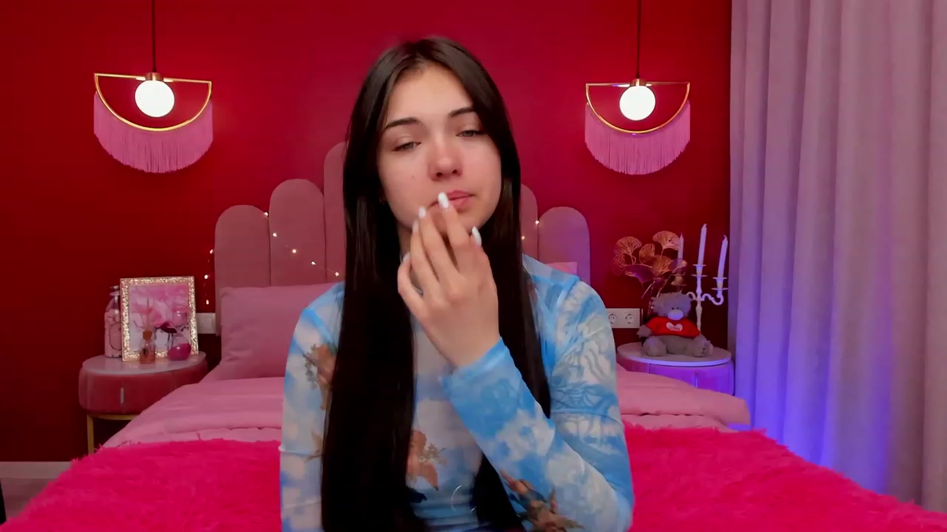 Gallery image thumbnail from AmeliaMFC's myfreecams stream on, 03/14/2023, 06:48 image 10 of 20