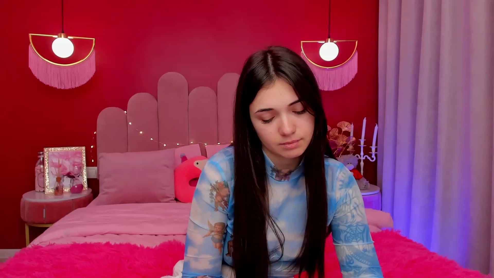 Gallery image thumbnail from AmeliaMFC's myfreecams stream on, 03/14/2023, 07:24 image 17 of 20