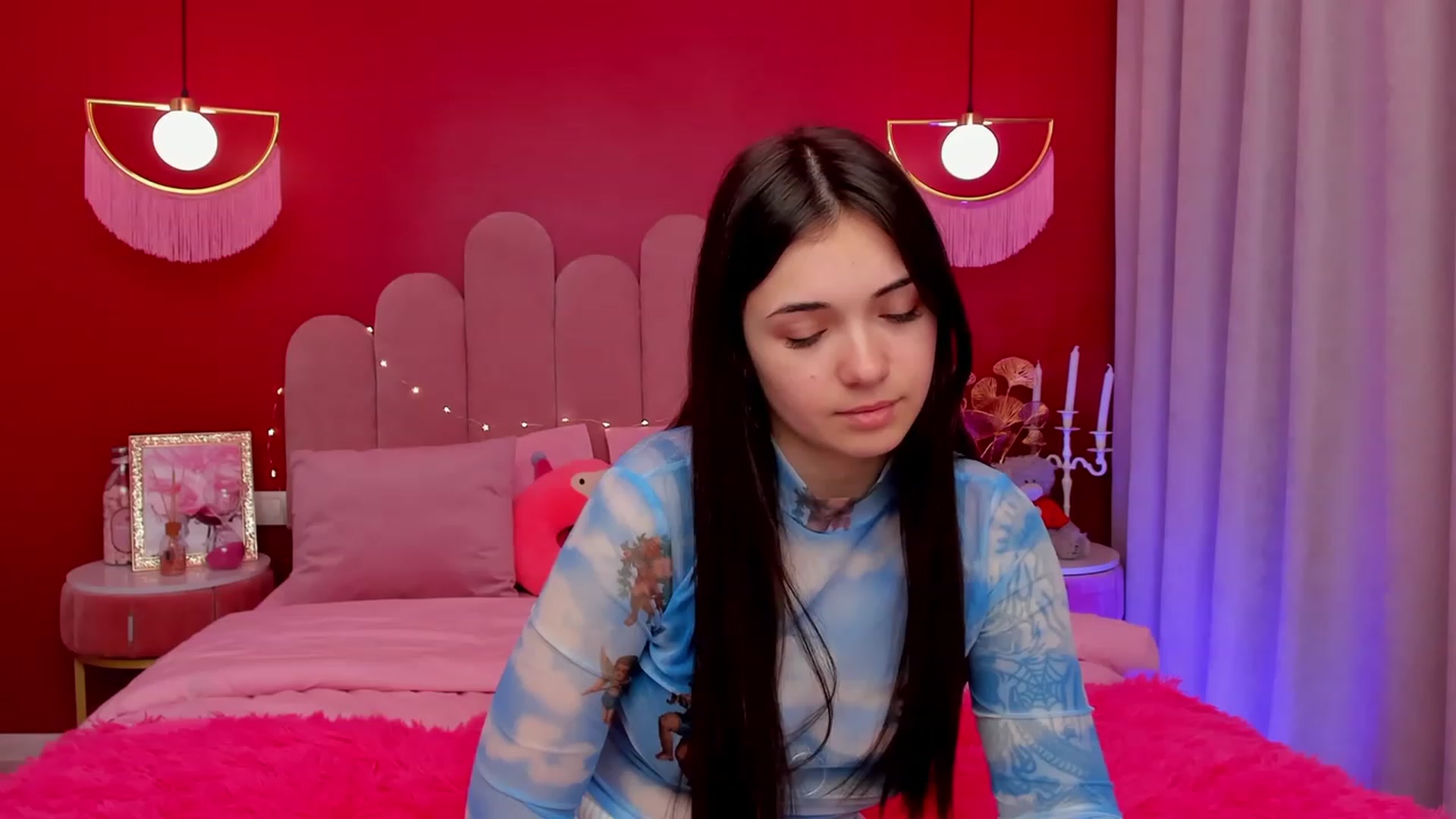 Gallery image thumbnail from AmeliaMFC's myfreecams stream on, 03/14/2023, 07:24 image 16 of 20