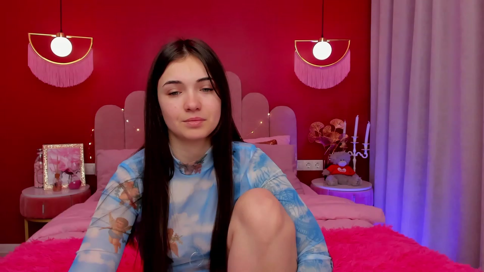 Gallery image thumbnail from AmeliaMFC's myfreecams stream on, 03/14/2023, 07:24 image 10 of 20