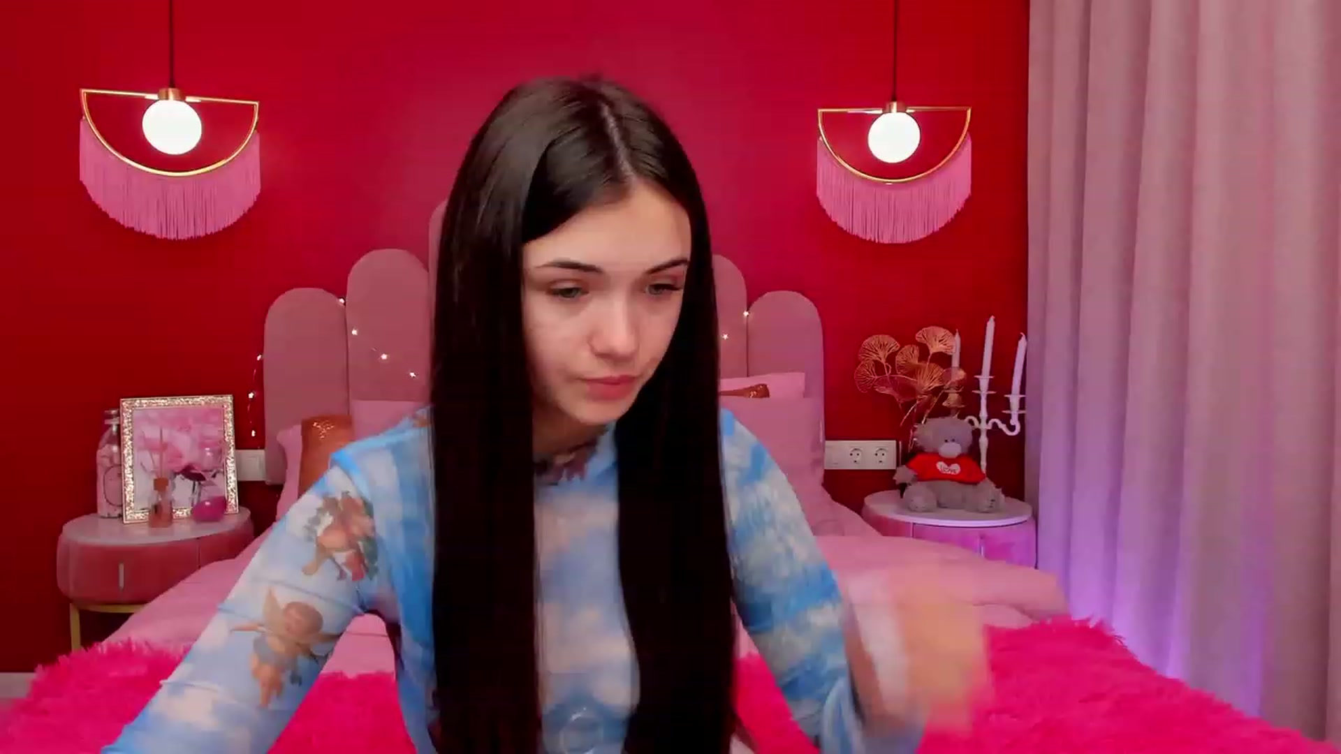Gallery image thumbnail from AmeliaMFC's myfreecams stream on, 03/14/2023, 10:56 image 8 of 20