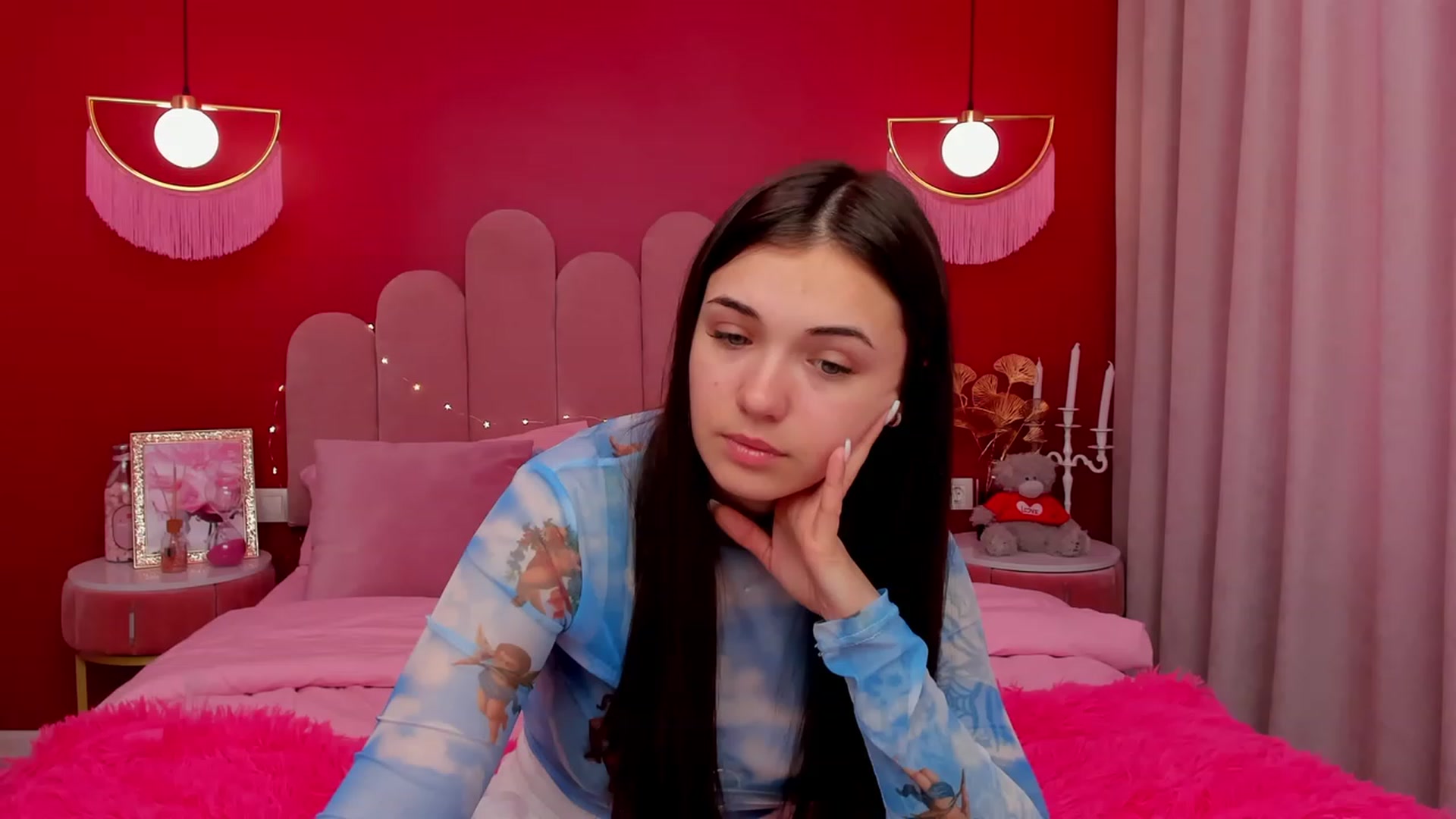 Gallery image thumbnail from AmeliaMFC's myfreecams stream on, 03/14/2023, 12:47 image 3 of 20