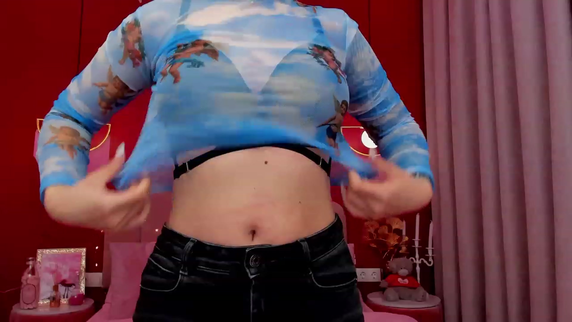 Gallery image thumbnail from AmeliaMFC's myfreecams stream on, 03/15/2023, 18:09 image 4 of 20