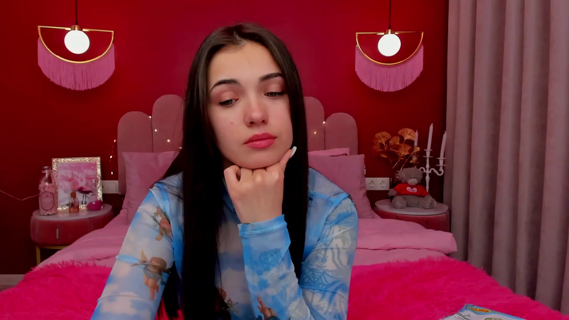 Gallery image thumbnail from AmeliaMFC's myfreecams stream on, 03/15/2023, 18:36 image 12 of 20