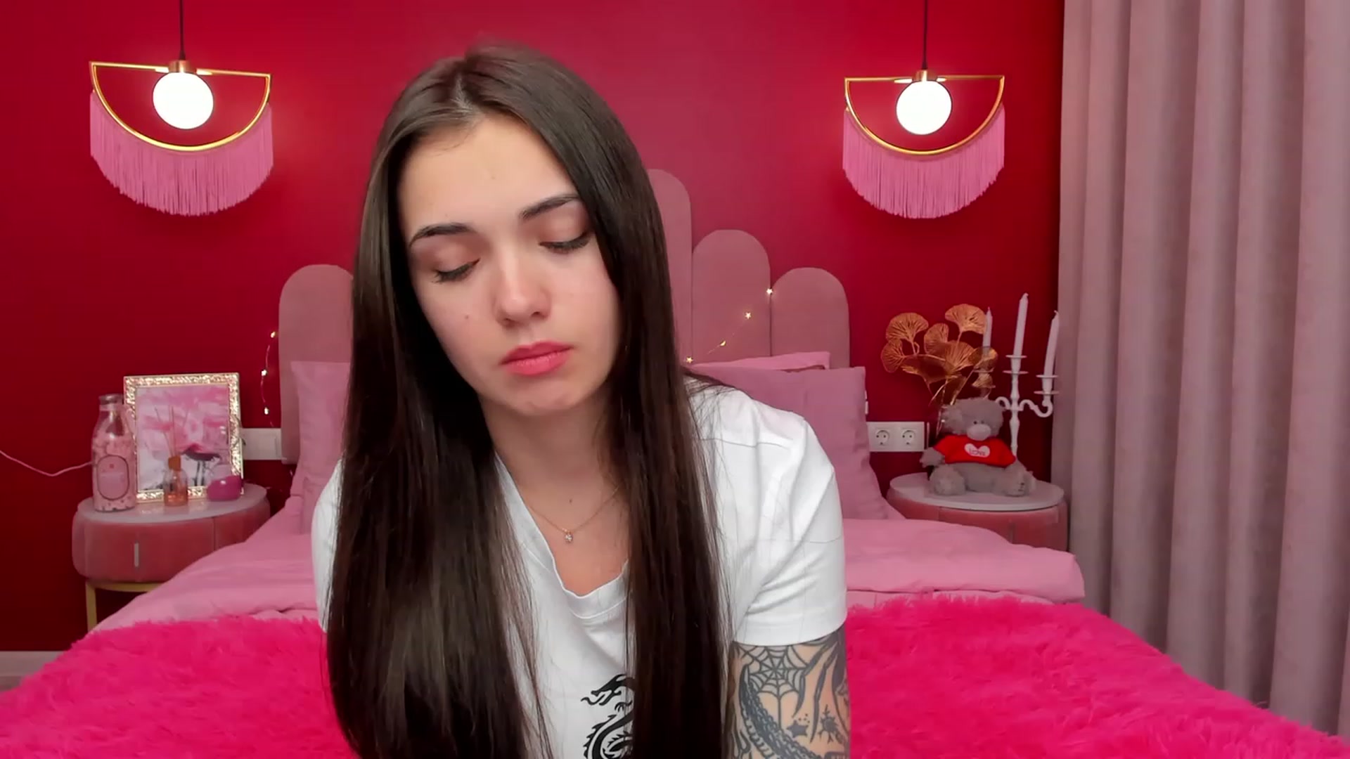 Gallery image thumbnail from AmeliaMFC's myfreecams stream on, 03/15/2023, 19:44 image 6 of 20