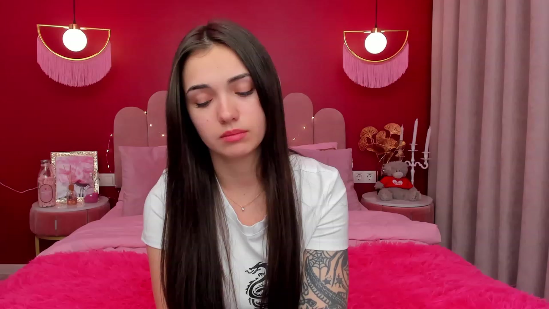 Gallery image thumbnail from AmeliaMFC's myfreecams stream on, 03/15/2023, 19:44 image 3 of 20