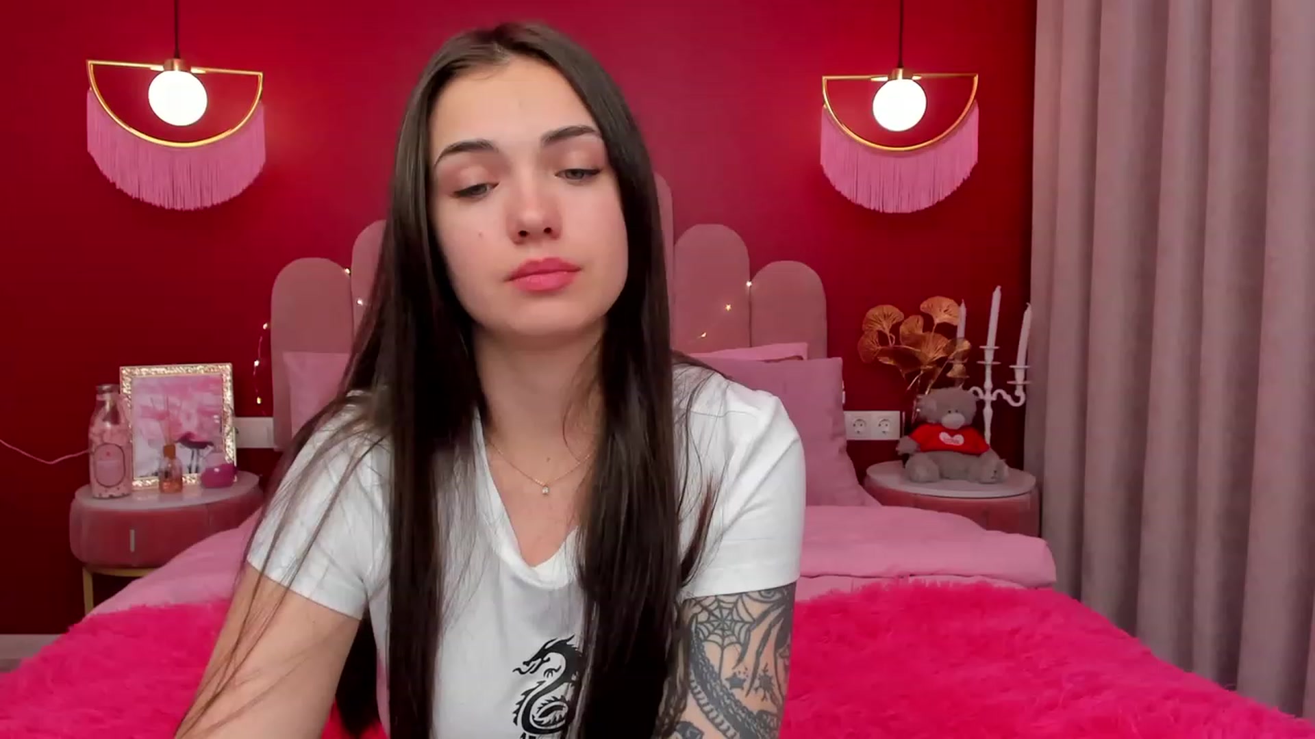 Gallery image thumbnail from AmeliaMFC's myfreecams stream on, 03/15/2023, 19:44 image 16 of 20