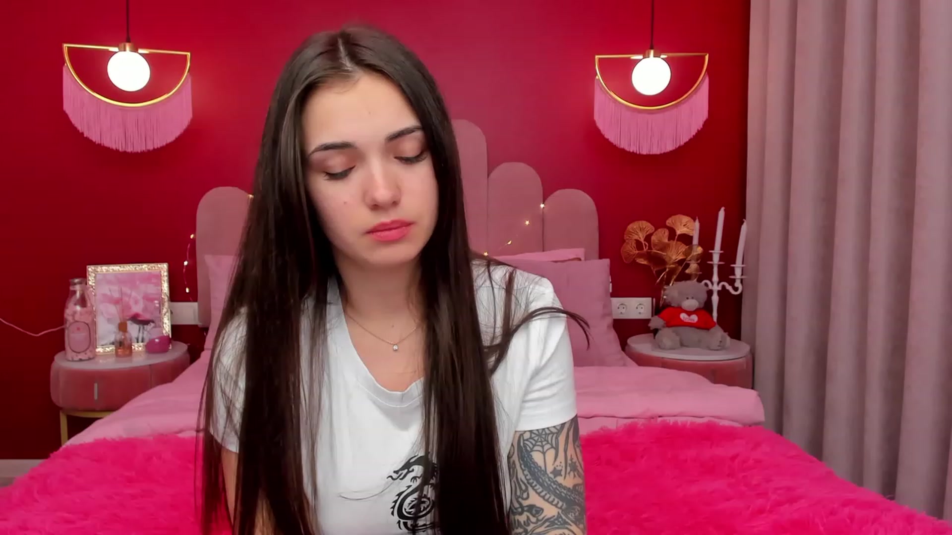 Gallery image thumbnail from AmeliaMFC's myfreecams stream on, 03/15/2023, 19:44 image 11 of 20
