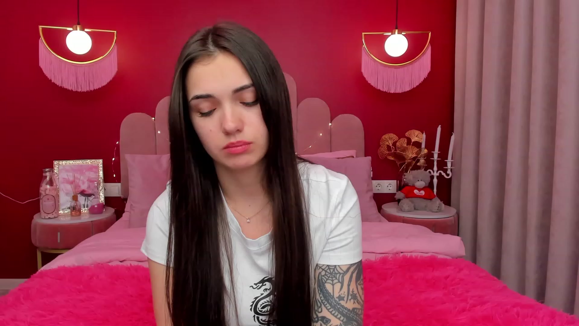 Gallery image thumbnail from AmeliaMFC's myfreecams stream on, 03/15/2023, 19:44 image 5 of 20