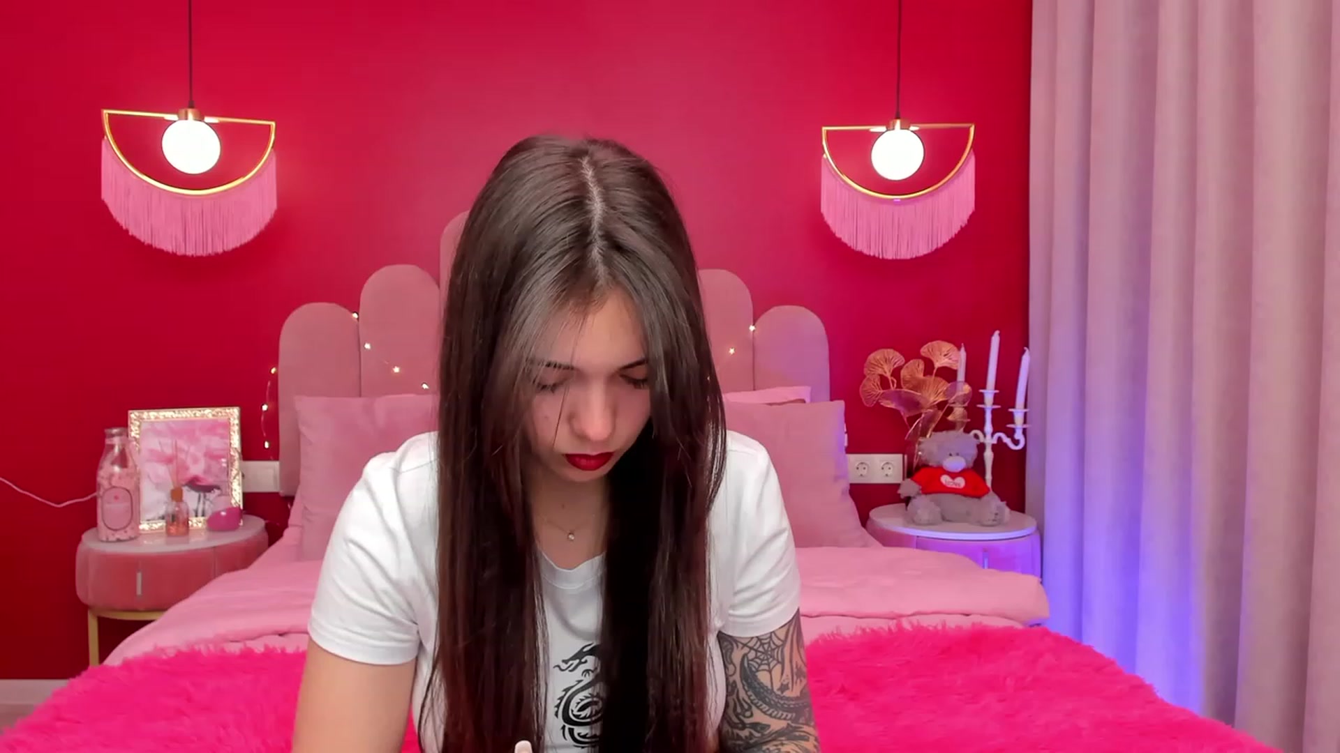 Gallery image thumbnail from AmeliaMFC's myfreecams stream on, 03/16/2023, 07:54 image 15 of 20