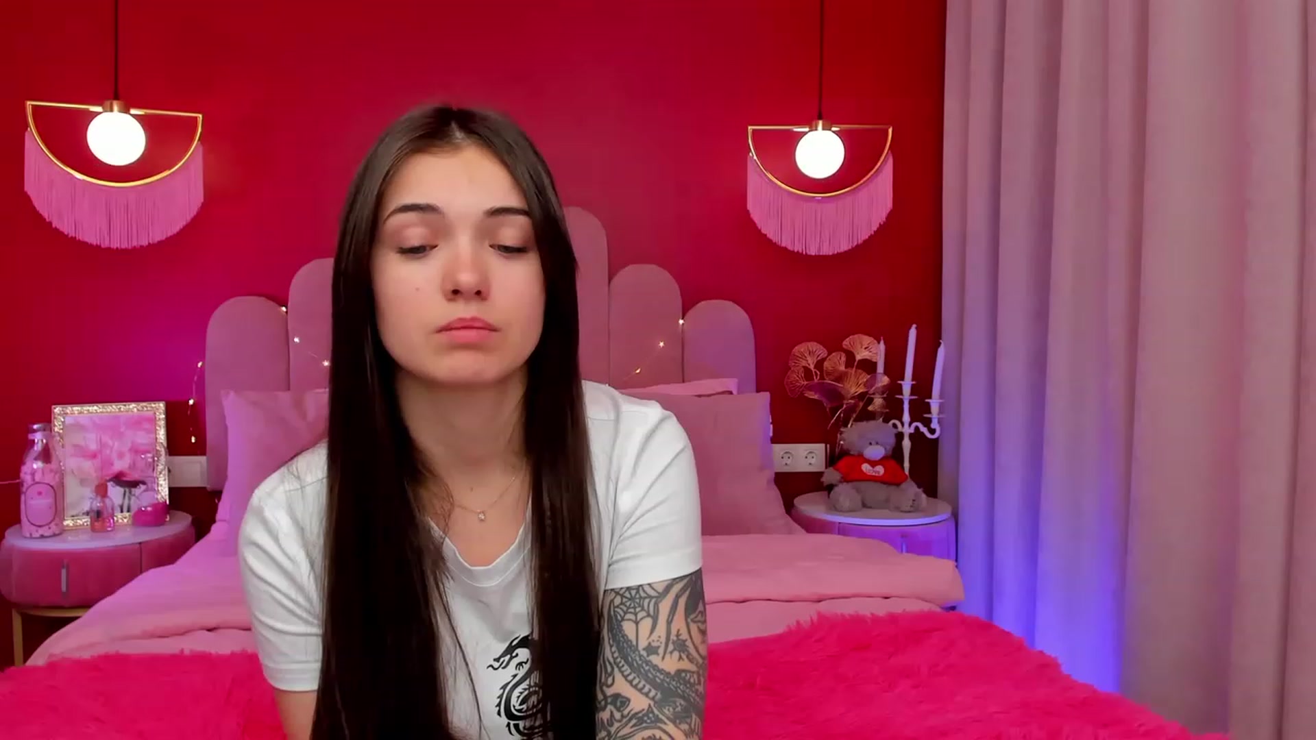 Gallery image thumbnail from AmeliaMFC's myfreecams stream on, 03/16/2023, 09:17 image 12 of 20
