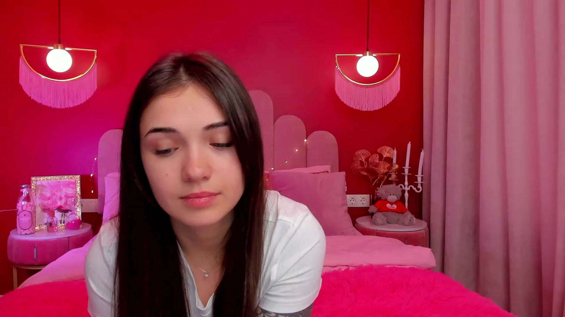 Gallery image thumbnail from AmeliaMFC's myfreecams stream on, 03/16/2023, 12:15 image 1 of 20