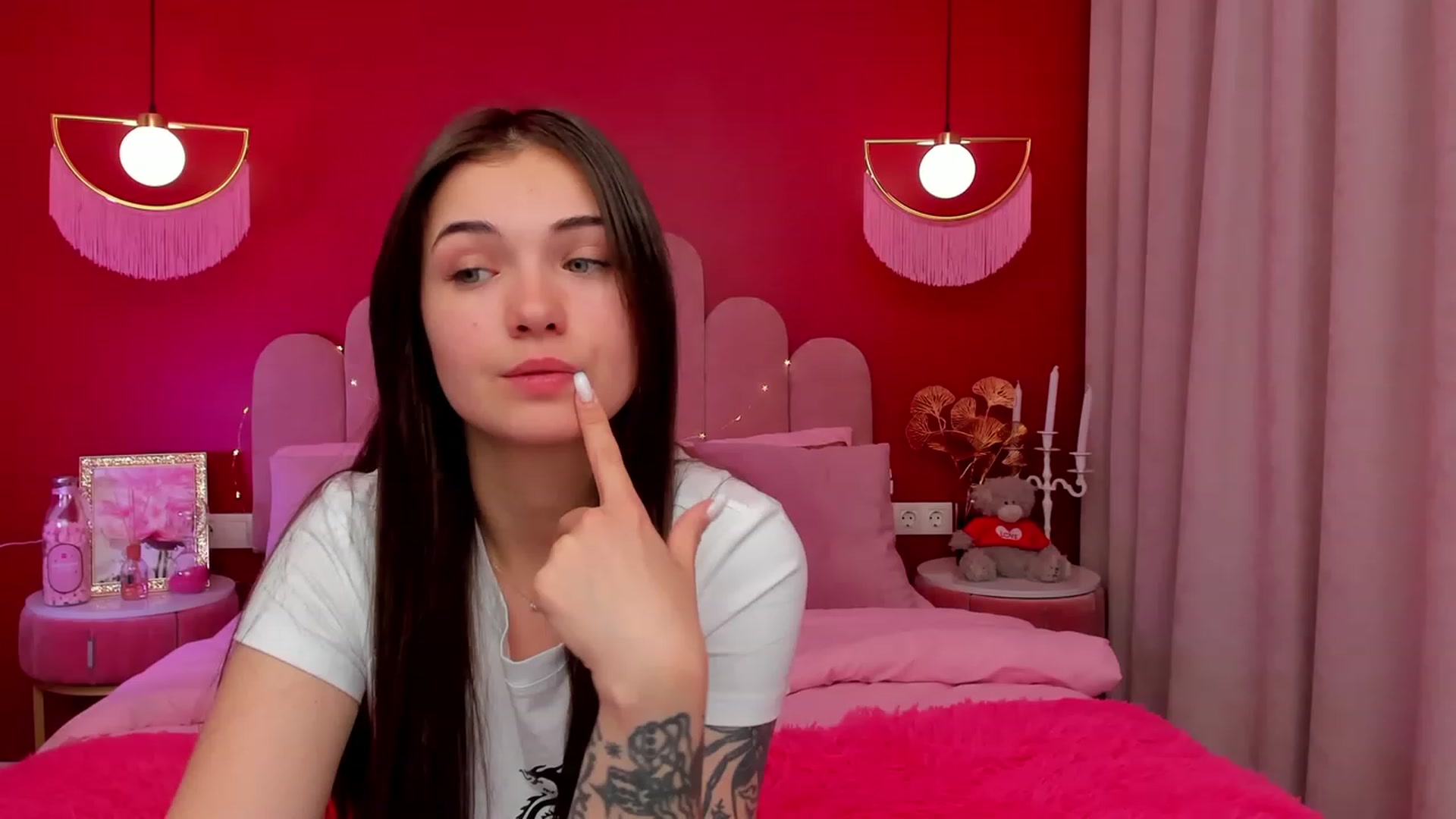 Gallery image thumbnail from AmeliaMFC's myfreecams stream on, 03/16/2023, 12:59 image 1 of 20
