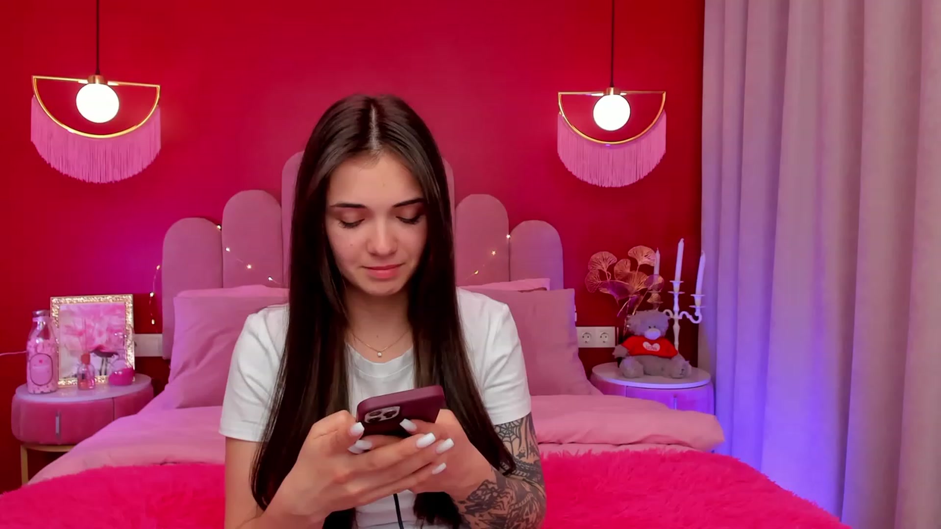 Gallery image thumbnail from AmeliaMFC's myfreecams stream on, 03/16/2023, 12:59 image 18 of 20