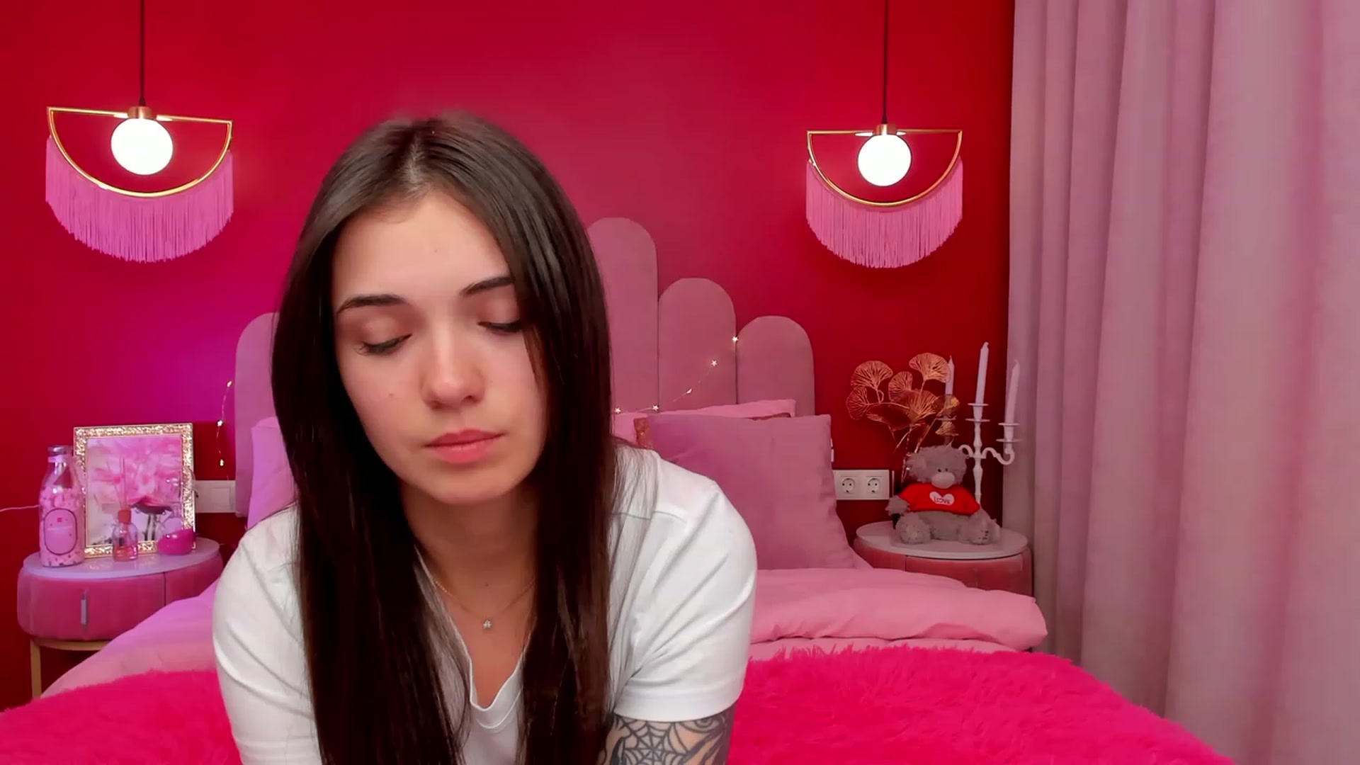 Gallery image thumbnail from AmeliaMFC's myfreecams stream on, 03/16/2023, 12:59 image 13 of 20
