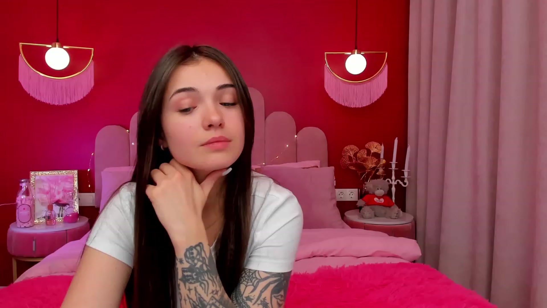Gallery image thumbnail from AmeliaMFC's myfreecams stream on, 03/16/2023, 12:59 image 2 of 20