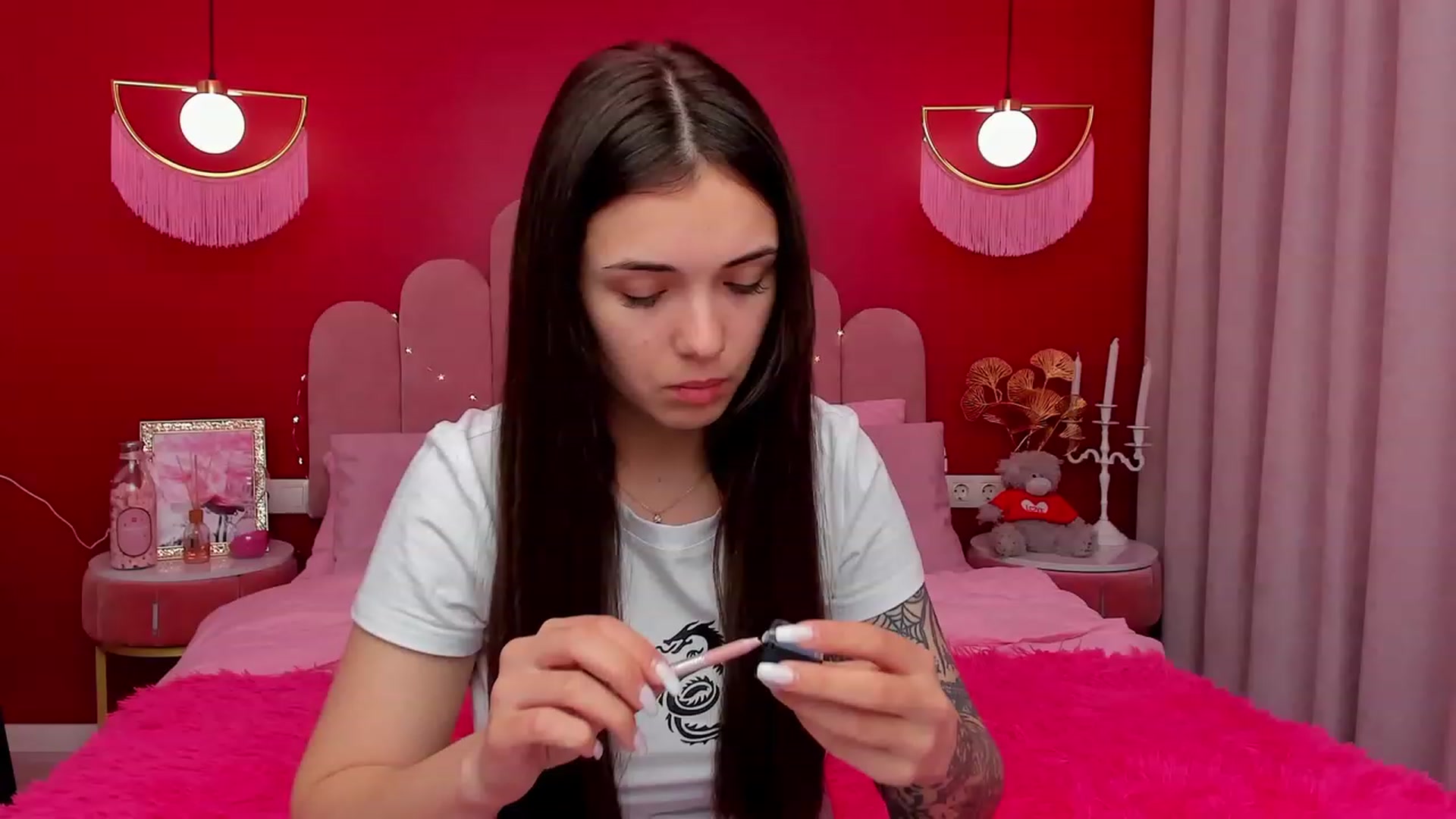 Gallery image thumbnail from AmeliaMFC's myfreecams stream on, 03/17/2023, 08:32 image 17 of 20