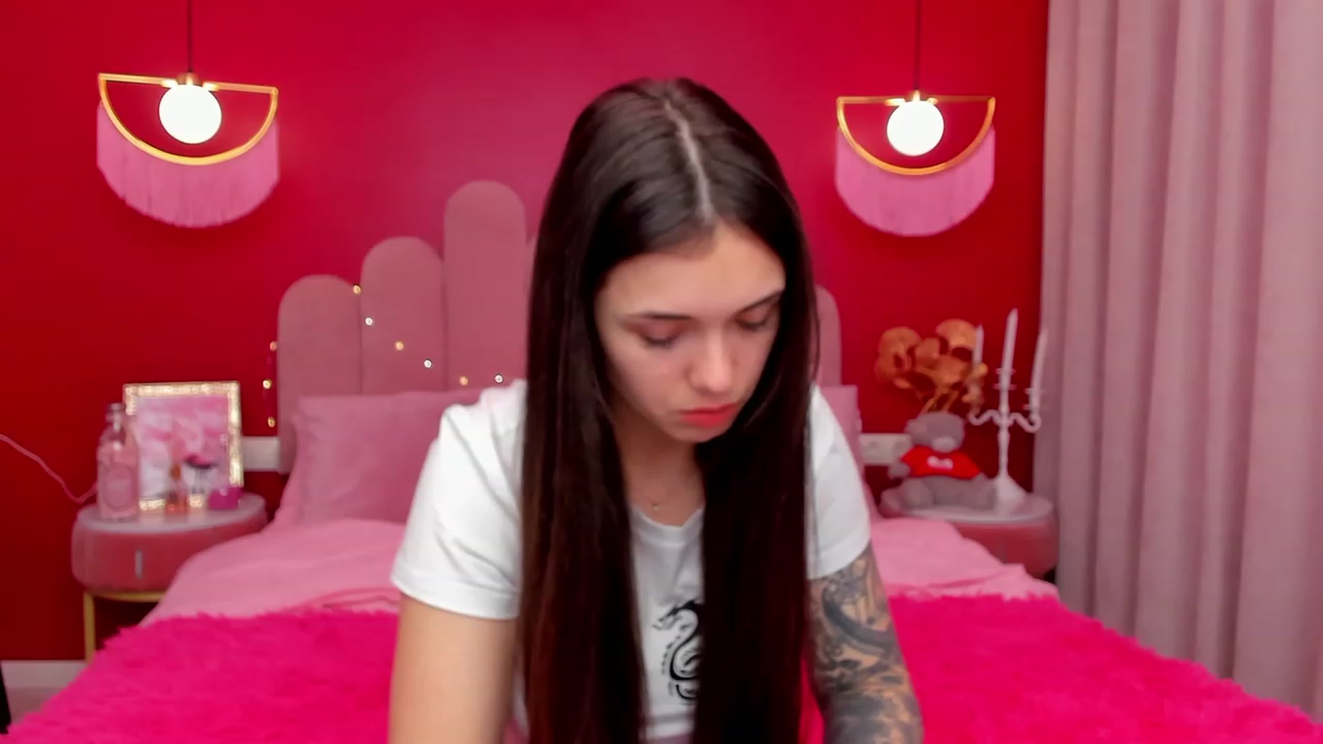 Gallery image thumbnail from AmeliaMFC's myfreecams stream on, 03/17/2023, 08:32 image 19 of 20