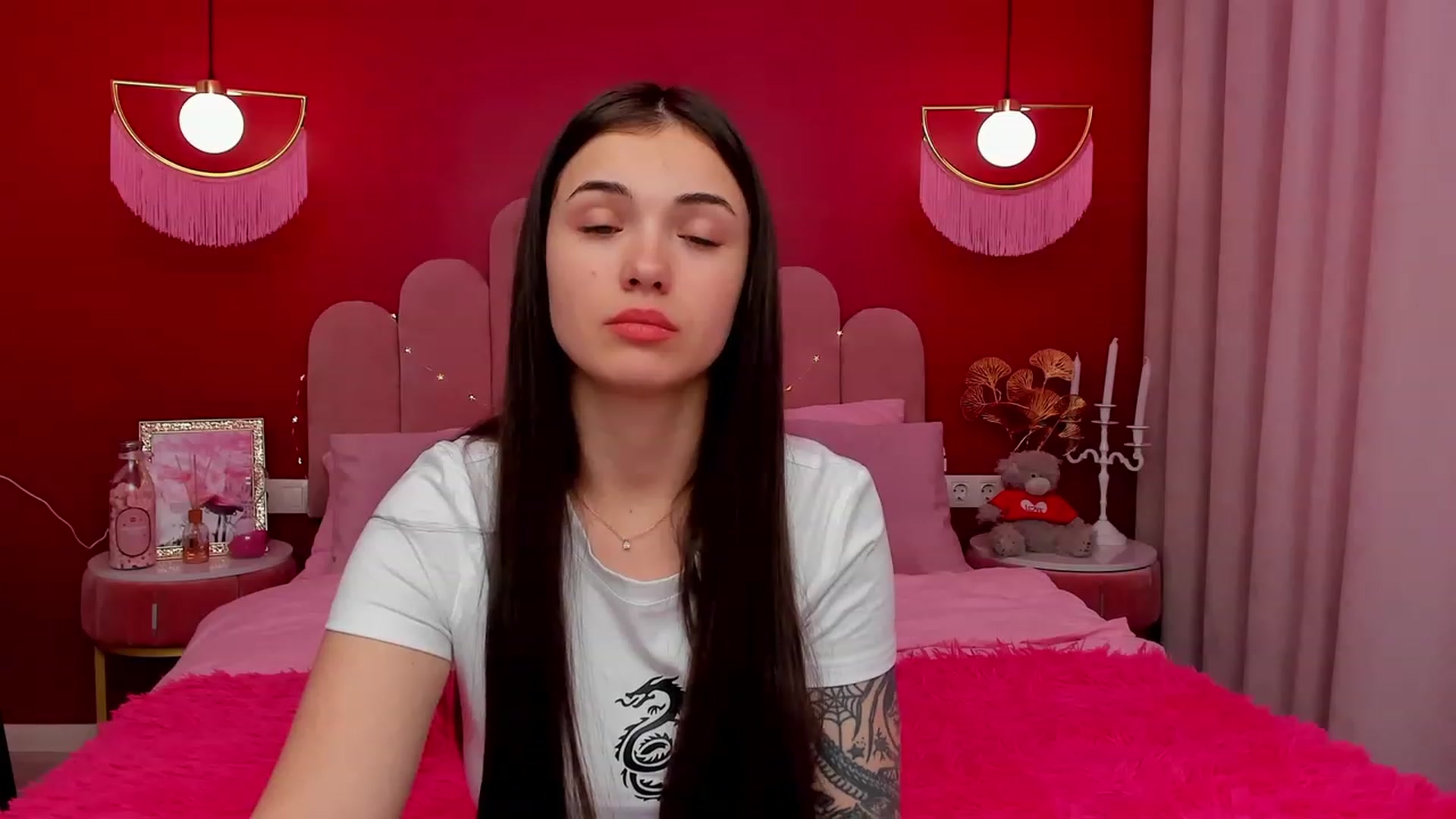 Gallery image thumbnail from AmeliaMFC's myfreecams stream on, 03/17/2023, 10:29 image 13 of 20