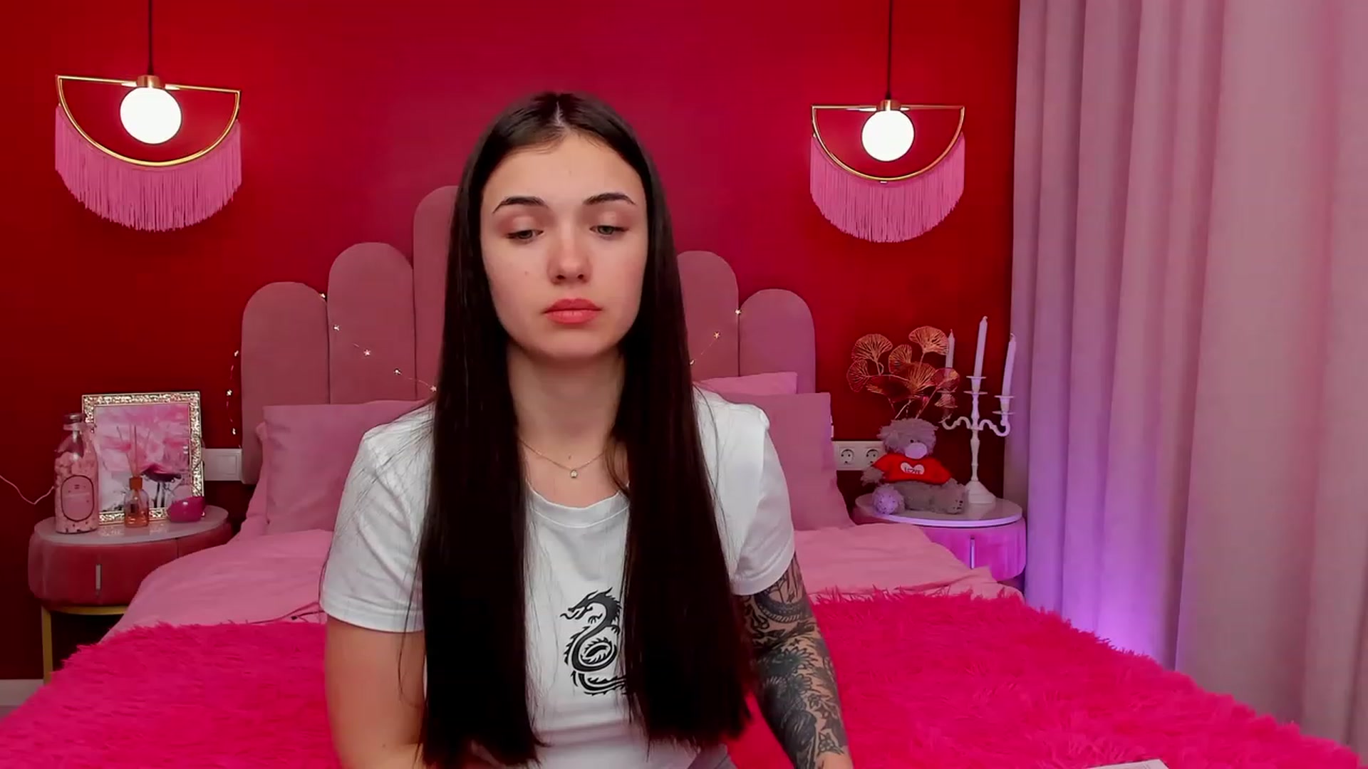 Gallery image thumbnail from AmeliaMFC's myfreecams stream on, 03/17/2023, 10:29 image 17 of 20