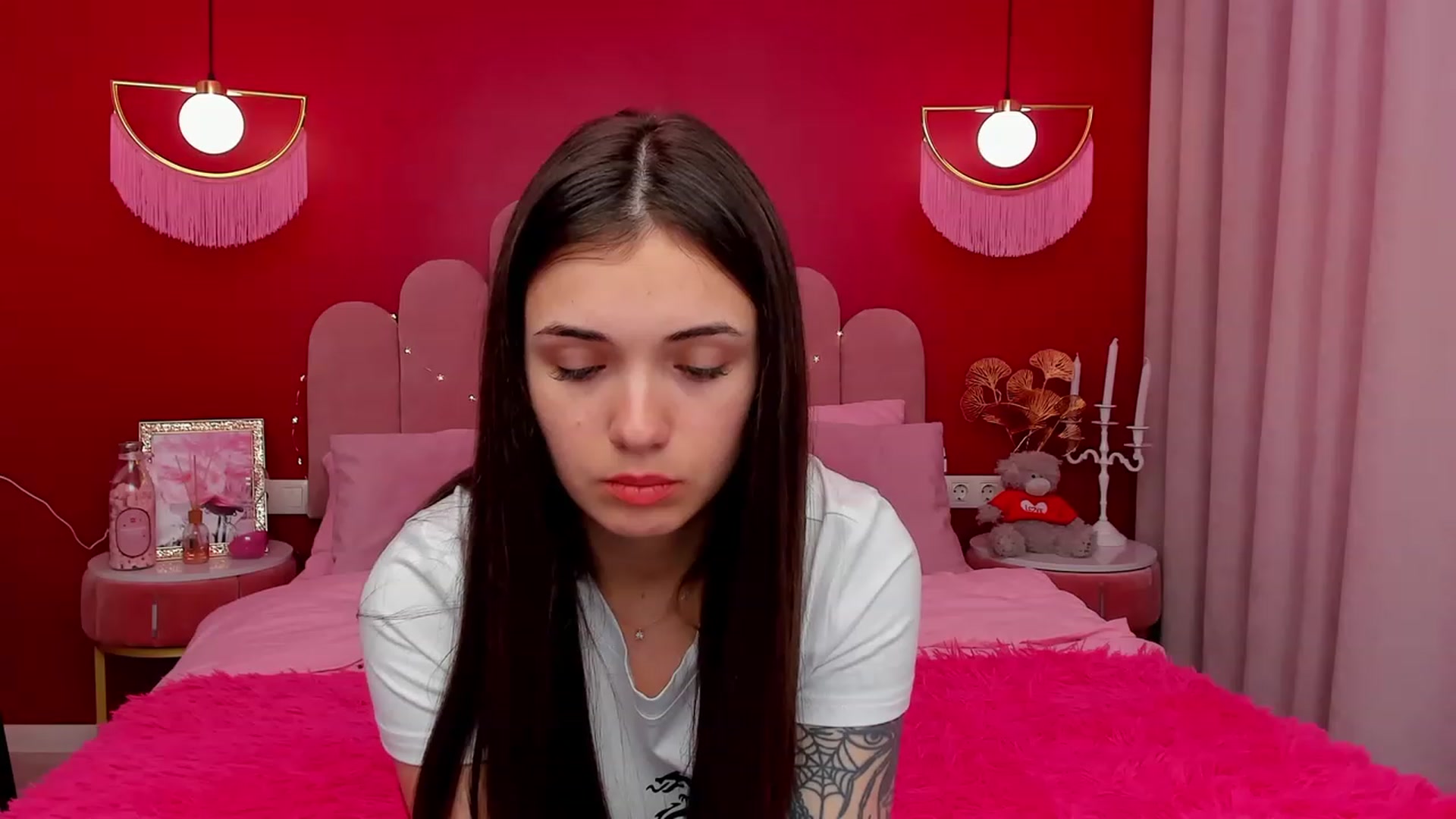 Gallery image thumbnail from AmeliaMFC's myfreecams stream on, 03/17/2023, 10:29 image 12 of 20
