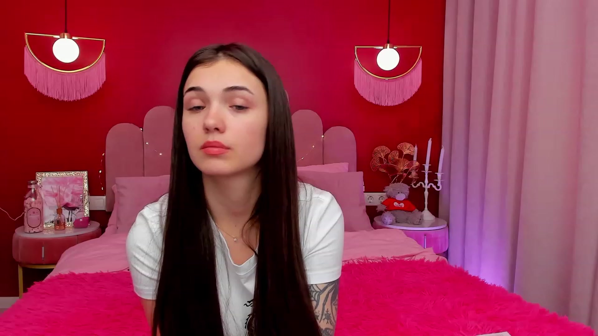Gallery image thumbnail from AmeliaMFC's myfreecams stream on, 03/17/2023, 10:29 image 19 of 20