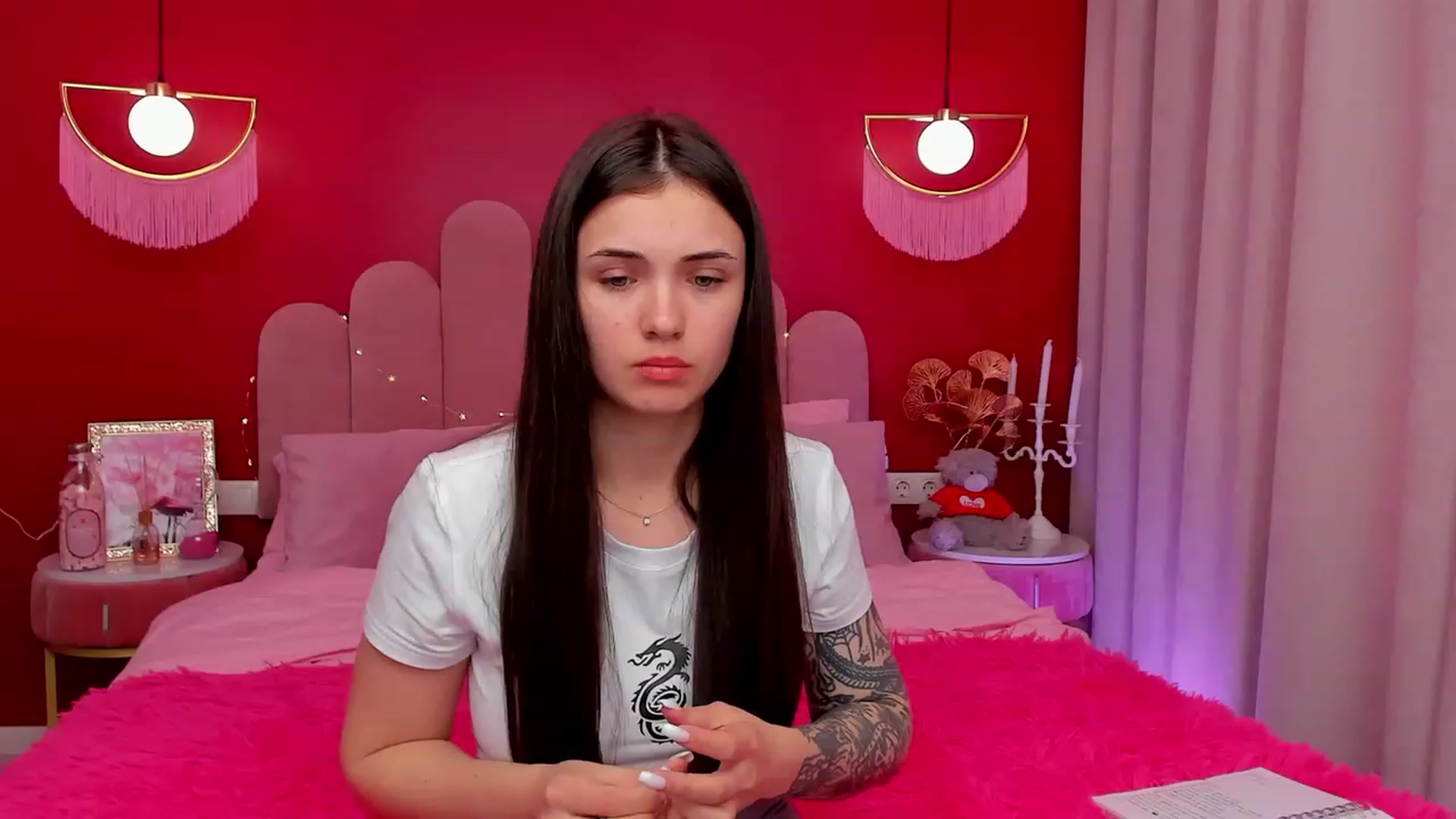 Gallery image thumbnail from AmeliaMFC's myfreecams stream on, 03/17/2023, 12:50 image 10 of 20