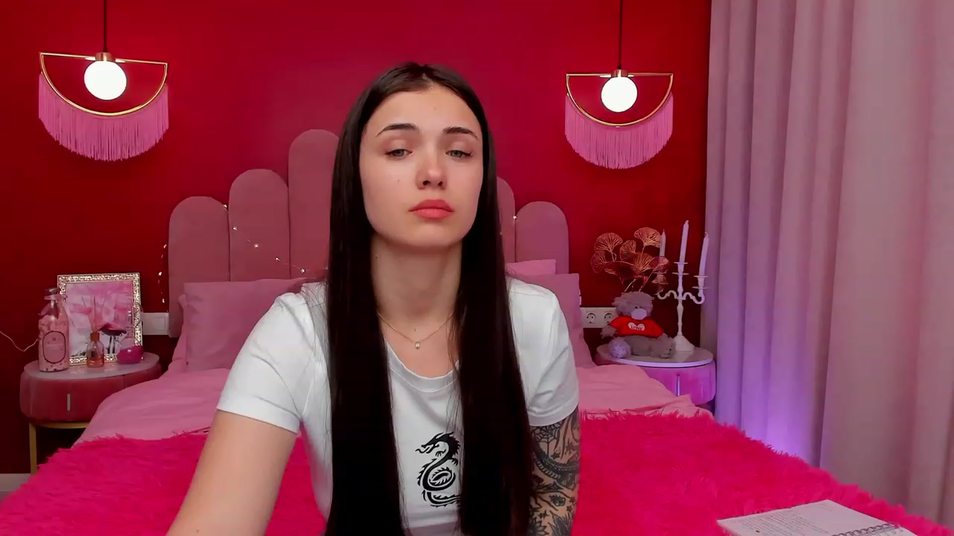 Gallery image thumbnail from AmeliaMFC's myfreecams stream on, 03/17/2023, 12:50 image 5 of 20