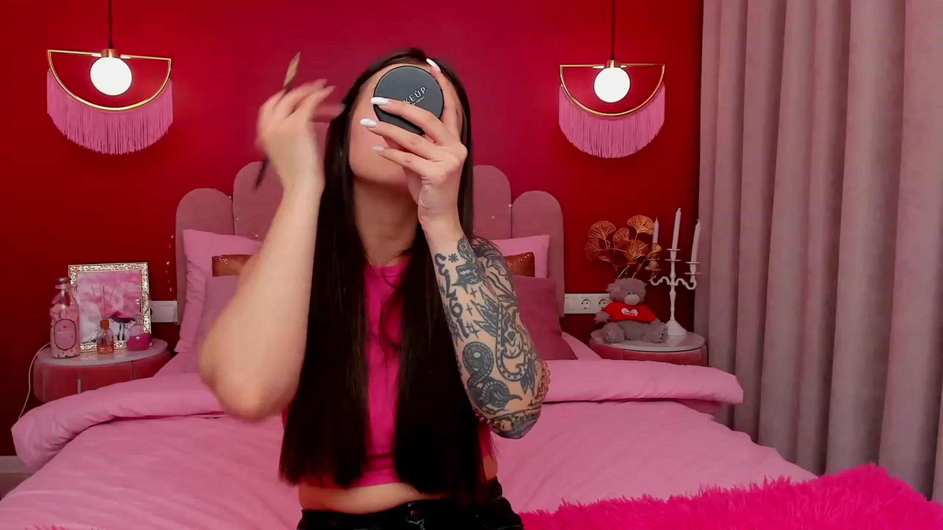 Gallery image thumbnail from AmeliaMFC's myfreecams stream on, 03/18/2023, 18:19 image 8 of 20