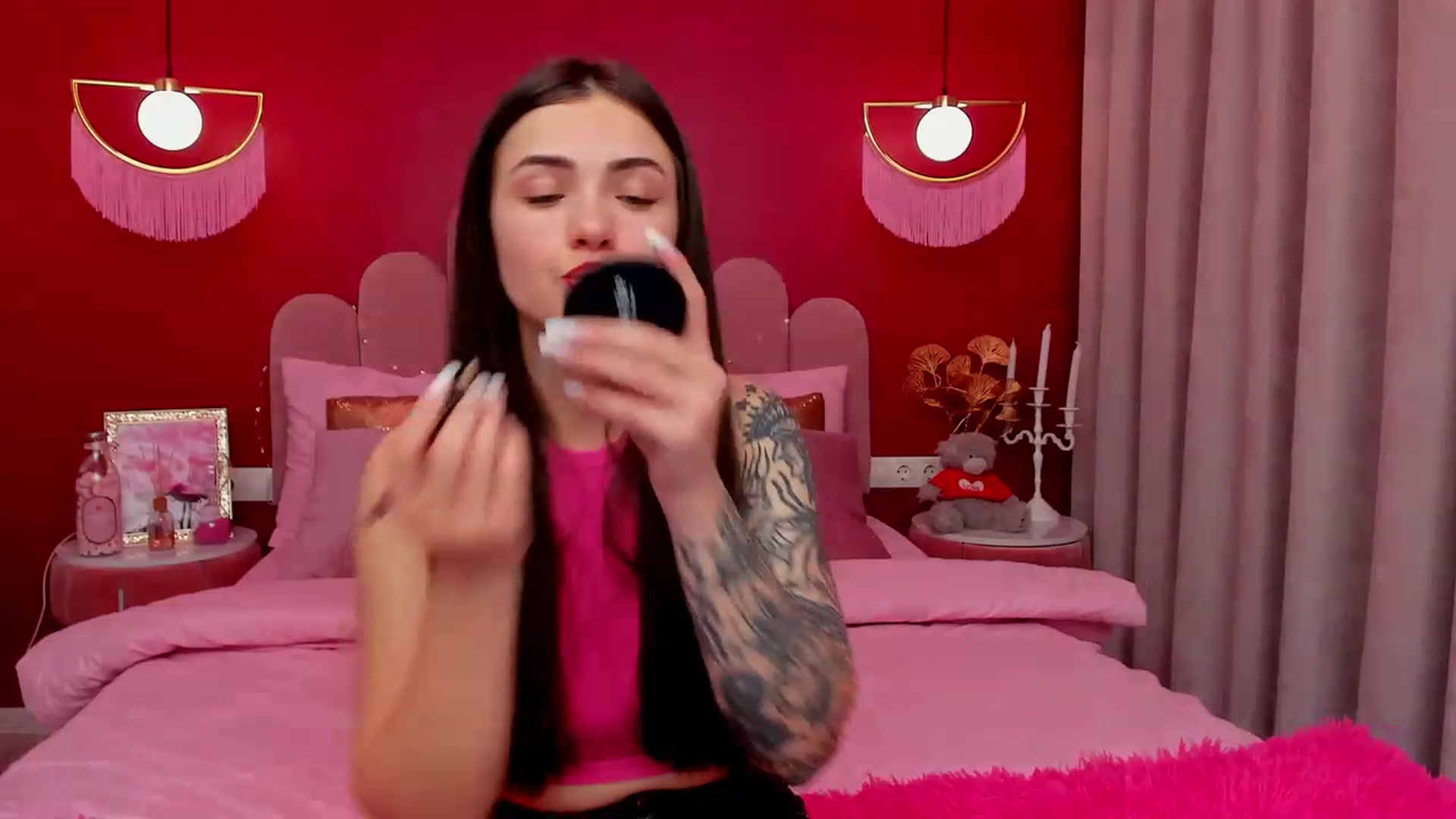 Gallery image thumbnail from AmeliaMFC's myfreecams stream on, 03/18/2023, 18:19 image 4 of 20