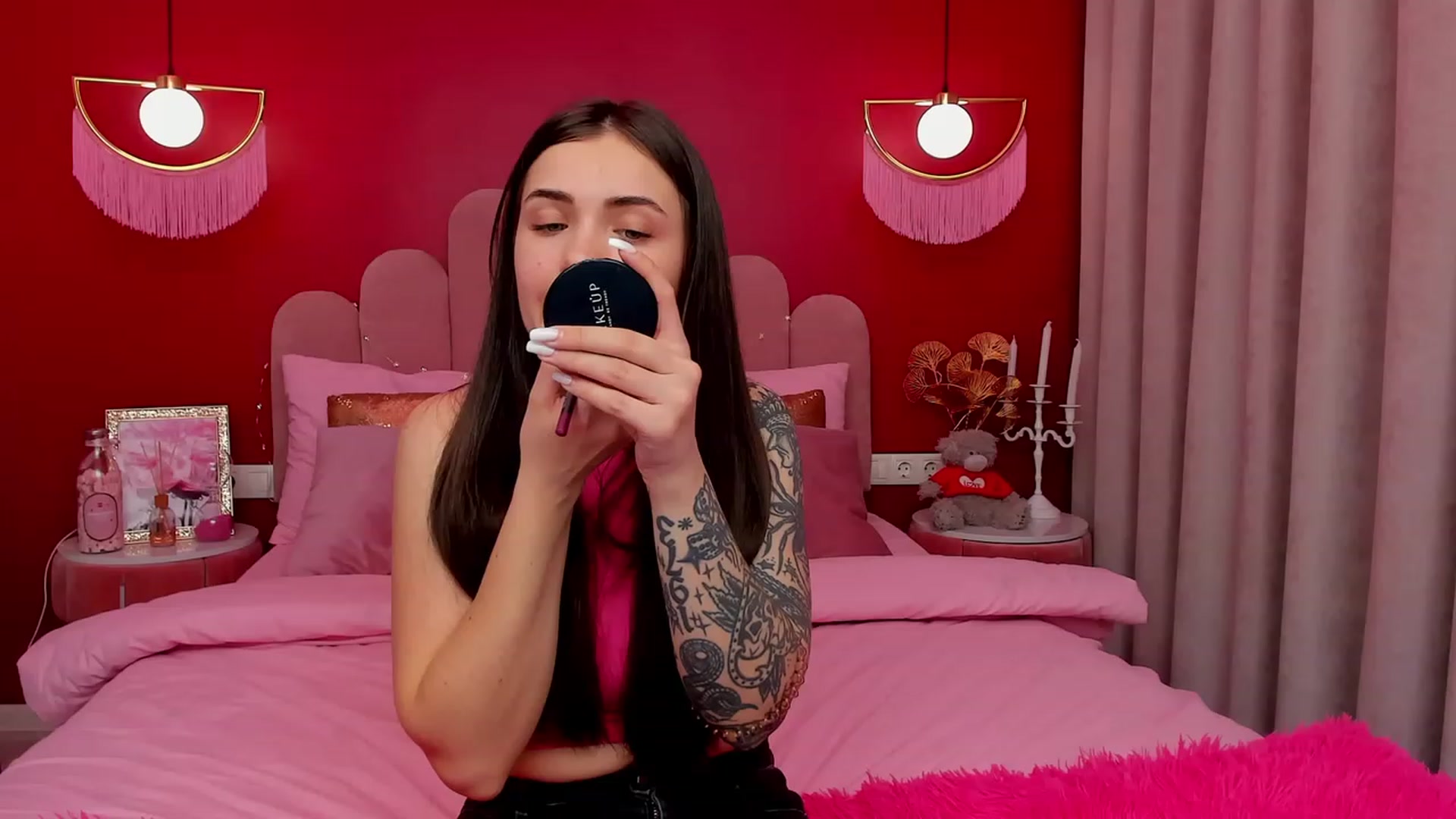 Gallery image thumbnail from AmeliaMFC's myfreecams stream on, 03/18/2023, 18:19 image 5 of 20