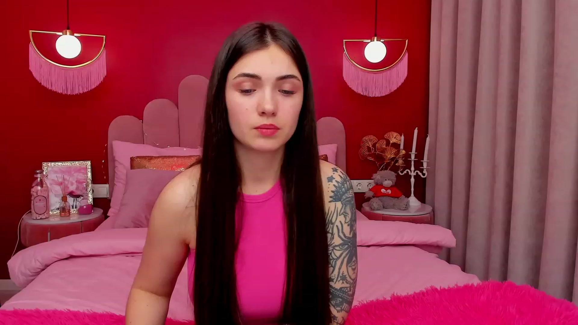 Gallery image thumbnail from AmeliaMFC's myfreecams stream on, 03/18/2023, 19:32 image 18 of 20