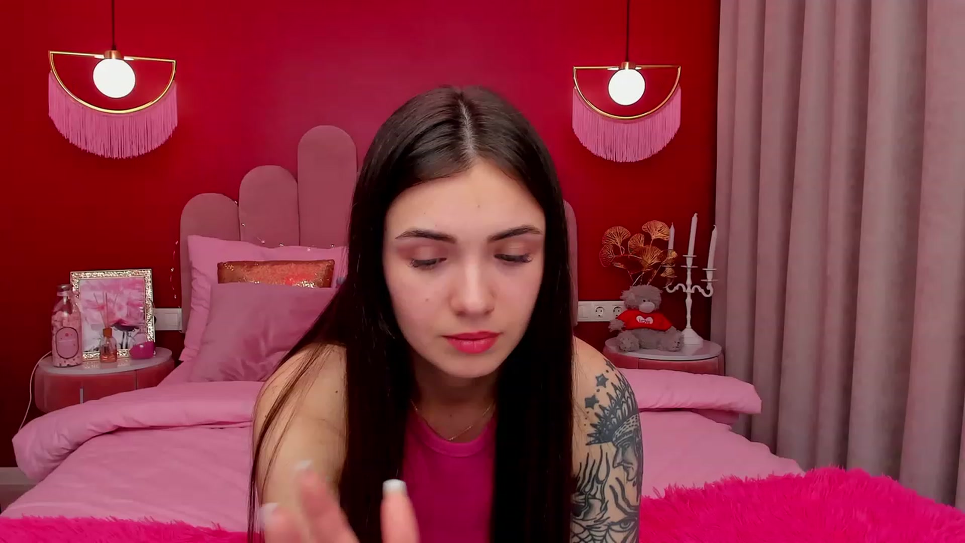 Gallery image thumbnail from AmeliaMFC's myfreecams stream on, 03/18/2023, 19:32 image 9 of 20